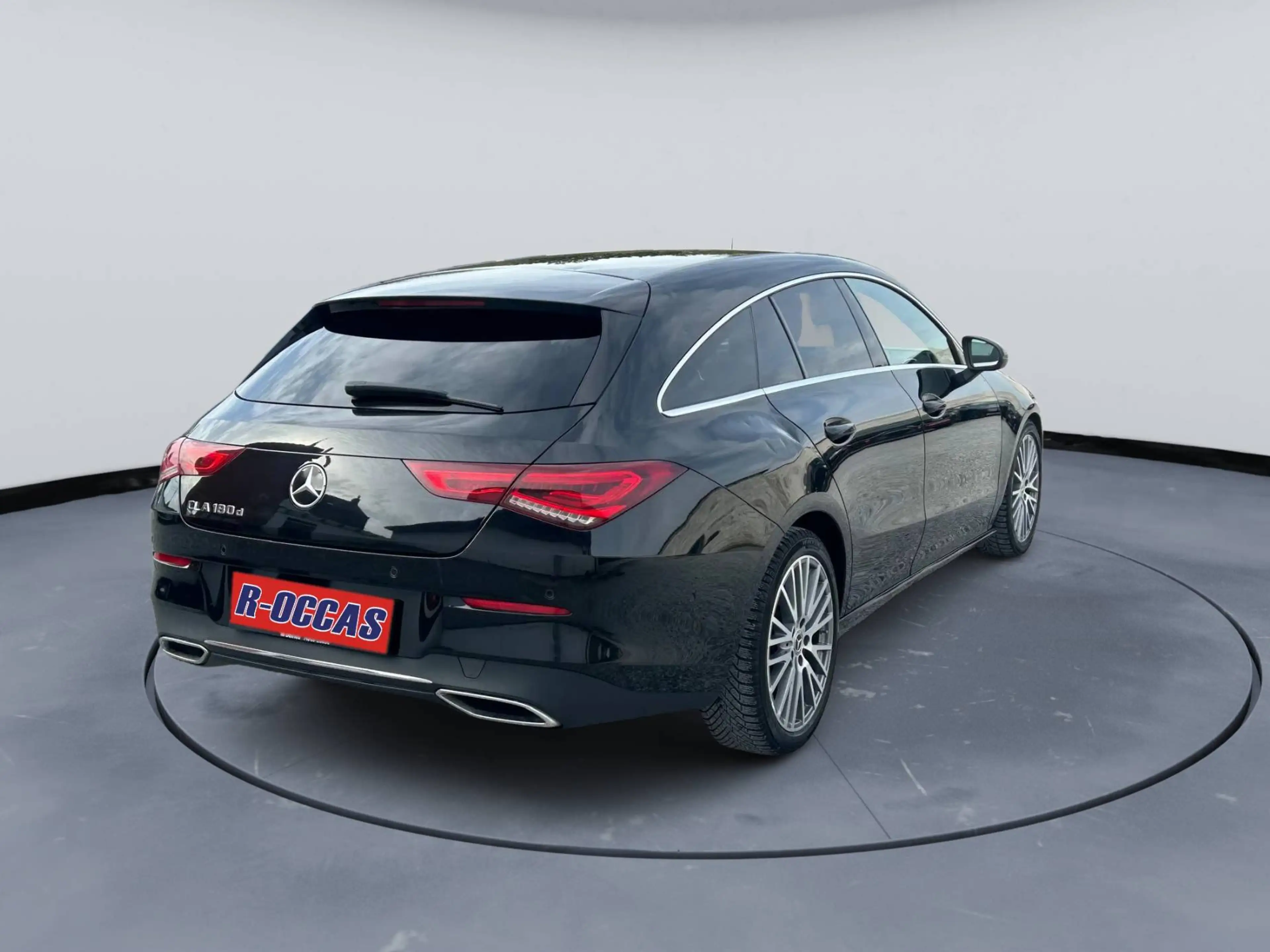 Mercedes-Benz CLA 180 CLA 180 d Business Solution 1er Propriétaire Carnet Complet — photo 5