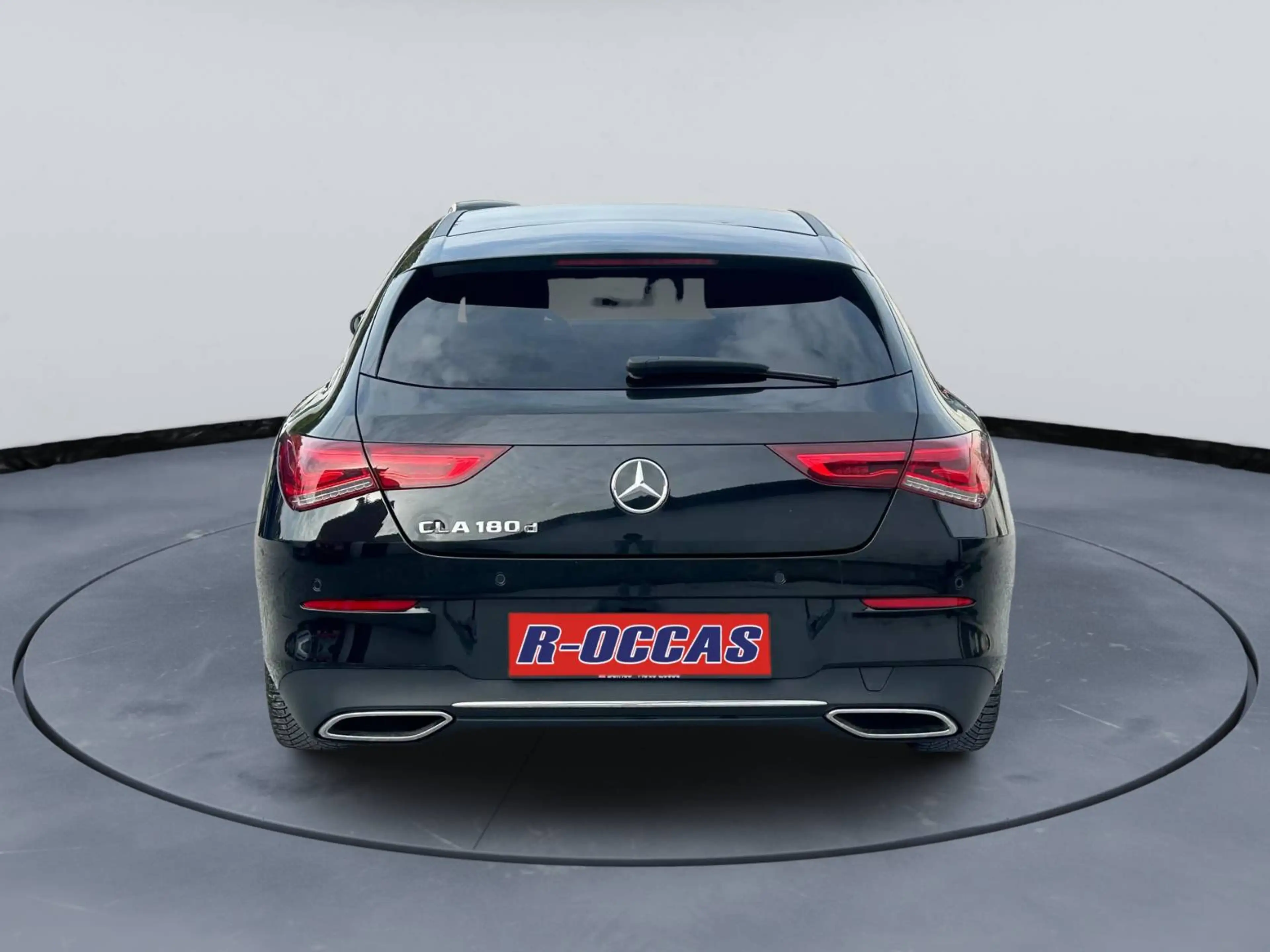 Mercedes-Benz CLA 180 CLA 180 d Business Solution 1er Propriétaire Carnet Complet — photo 4