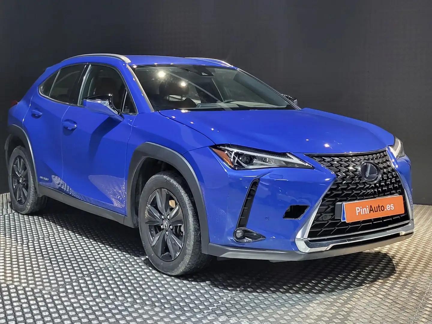 Lexus UX 250h Business Navigation 4WD Azul - 2