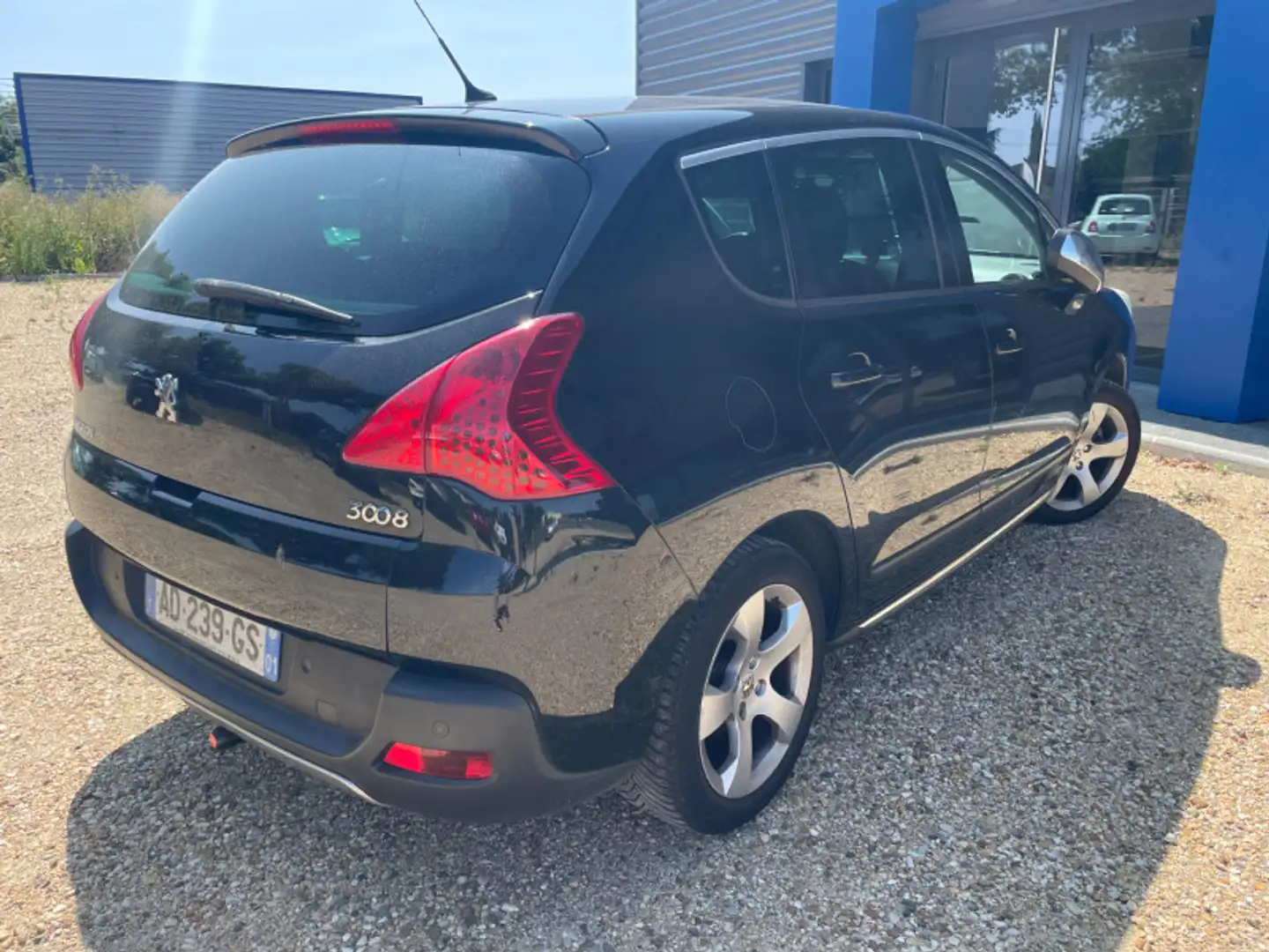 Peugeot 3008 2.0 HDI150 FAP PREMIUM PACK Noir - 2