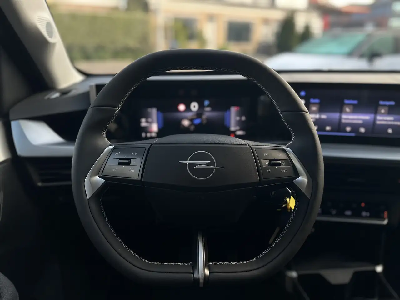 Opel Frontera 1.2 Turbo Hybrid GS 7persoons. 145 PK/Camera/Navi/ 20