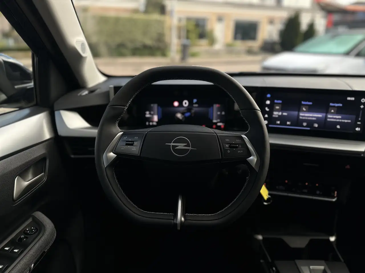 Opel Frontera 1.2 Turbo Hybrid GS 7persoons. 145 PK/Camera/Navi/ 3