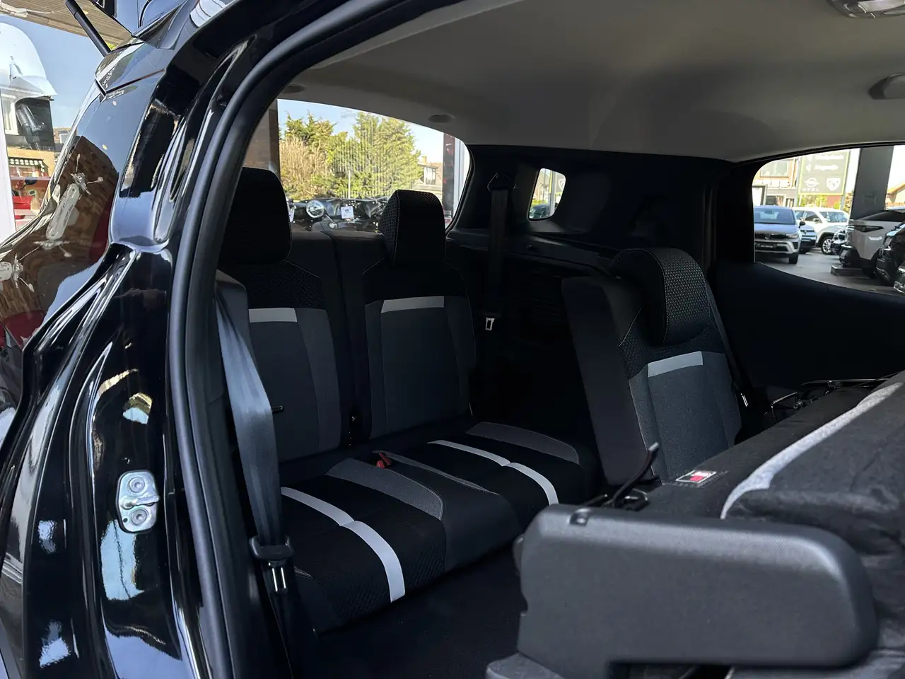 Opel Frontera 1.2 Turbo Hybrid GS 7persoons. 145 PK/Camera/Navi/ 8