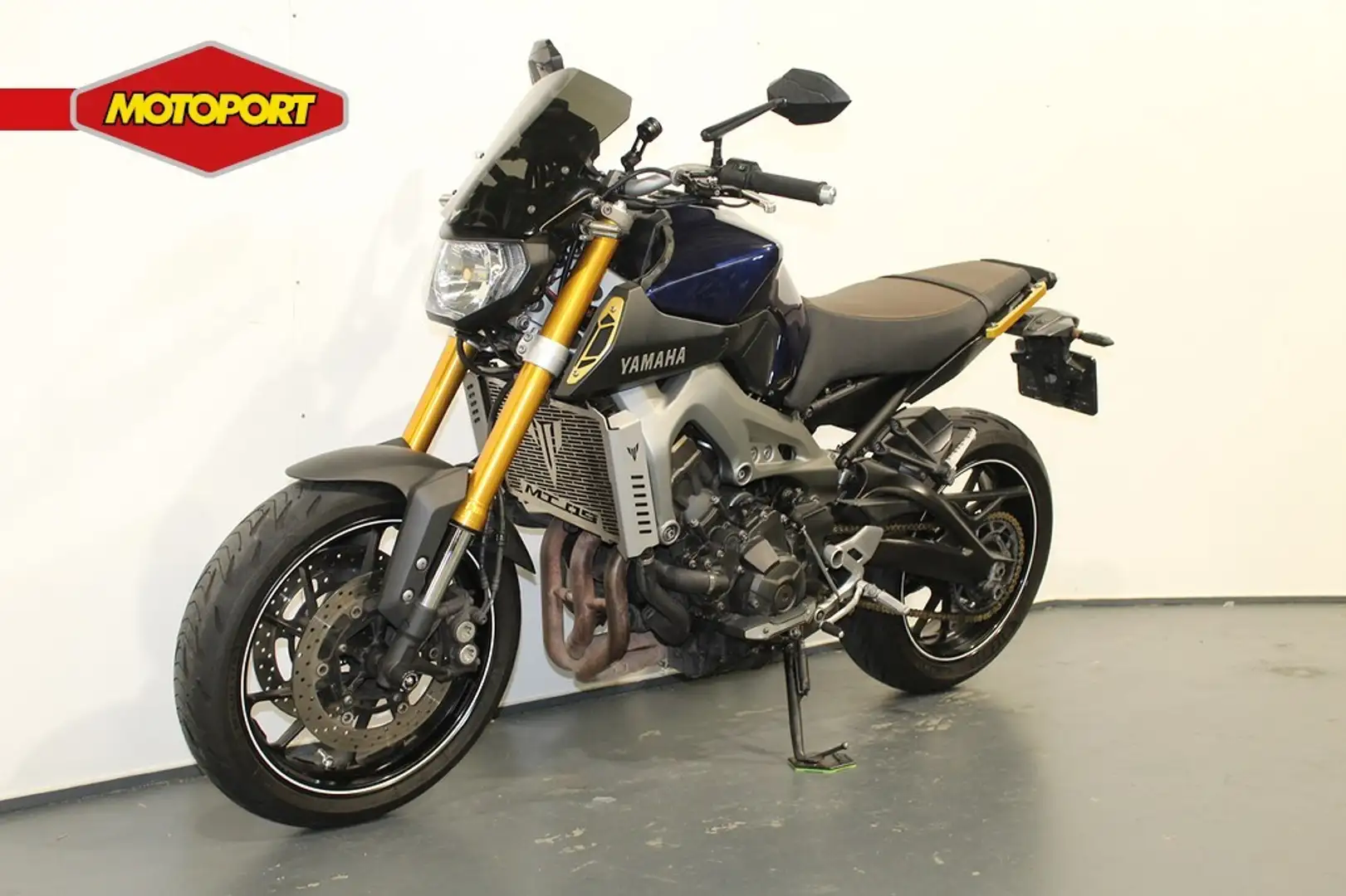 Yamaha MT-09 Blauw - 2