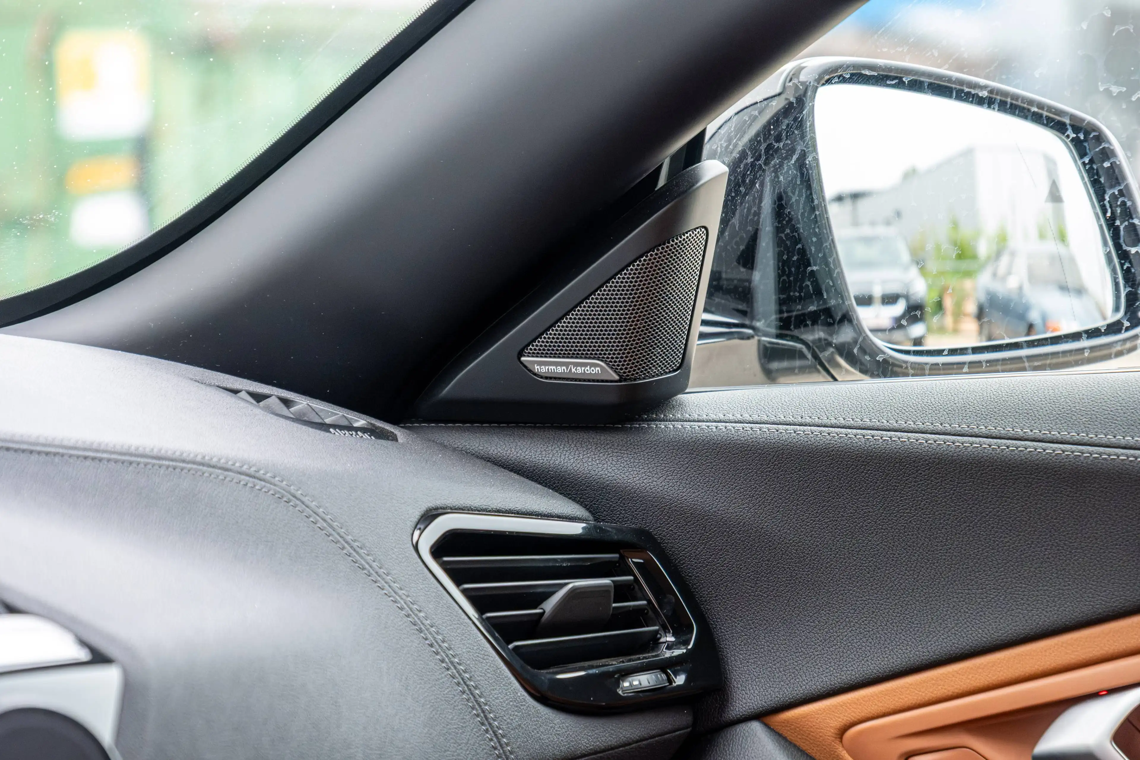 BMW Z4 Z4 2.0i 197CV | FROZEN GREY - COGNAC | KEYLESS | HUP | HK SOUND | GARANTIE 12-60M — photo 15