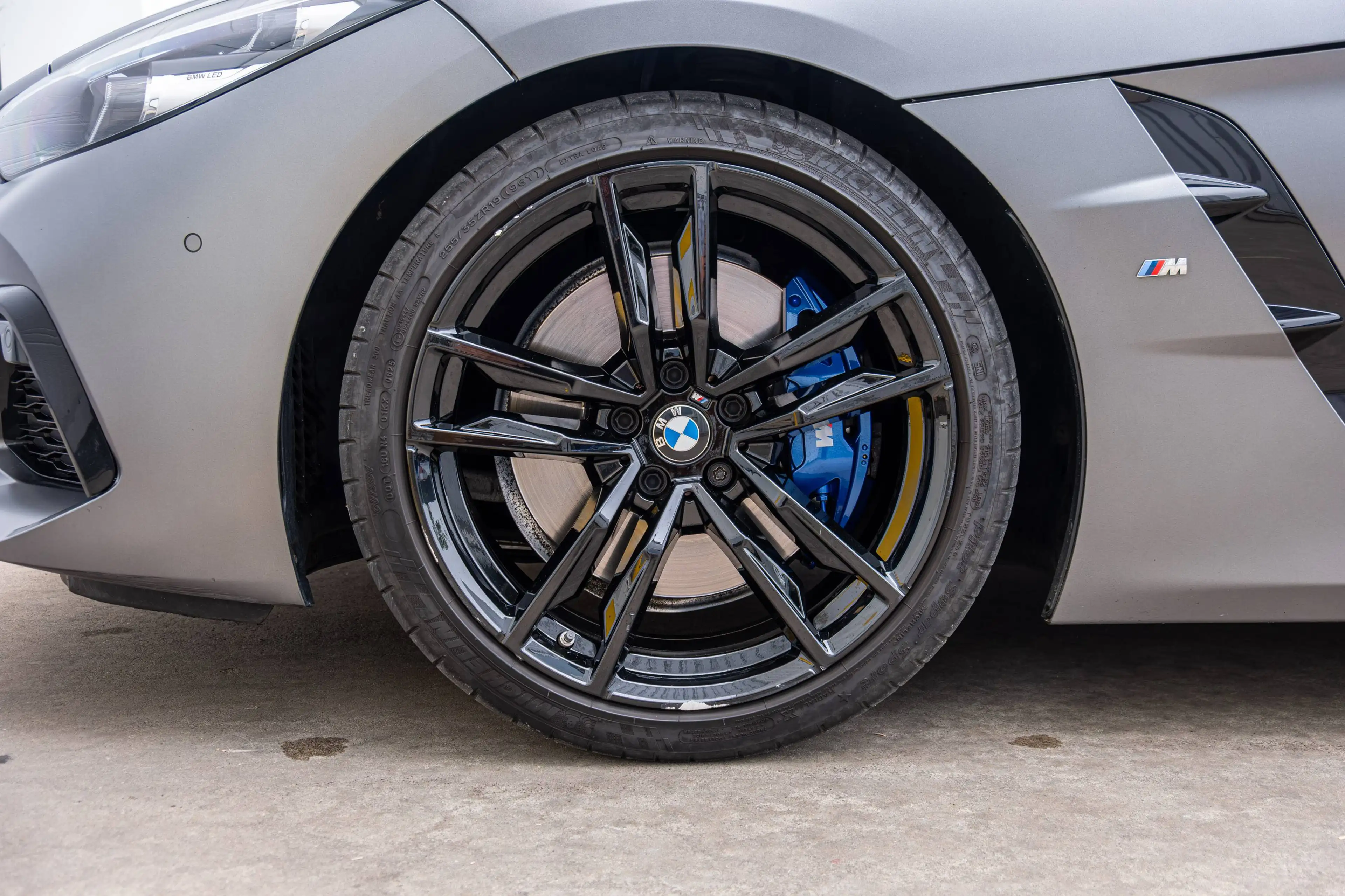 BMW Z4 Z4 2.0i 197CV | FROZEN GREY - COGNAC | KEYLESS | HUP | HK SOUND | GARANTIE 12-60M — photo 7