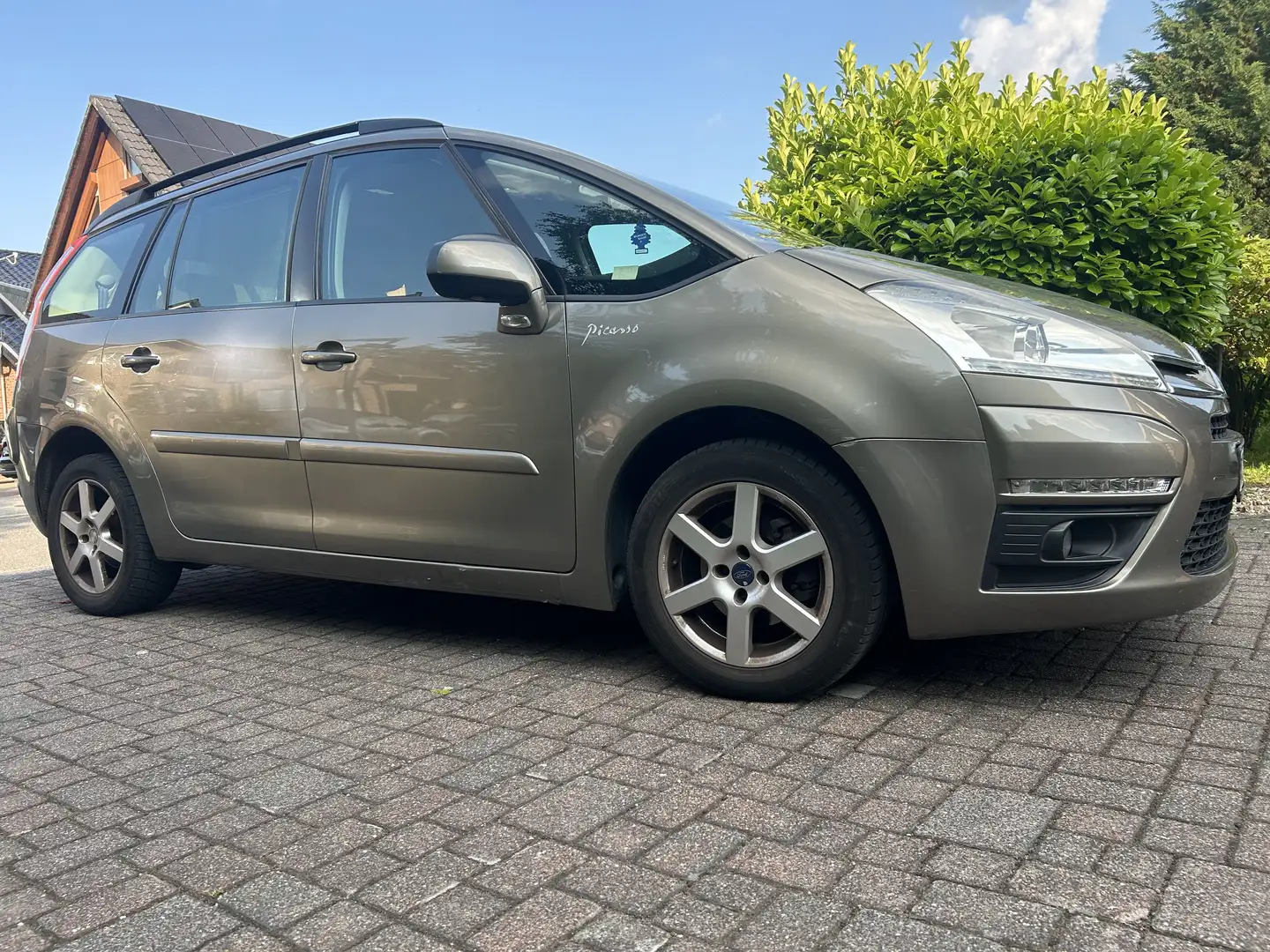 Citroen Grand C4 Picasso Tendance Bruin - 2