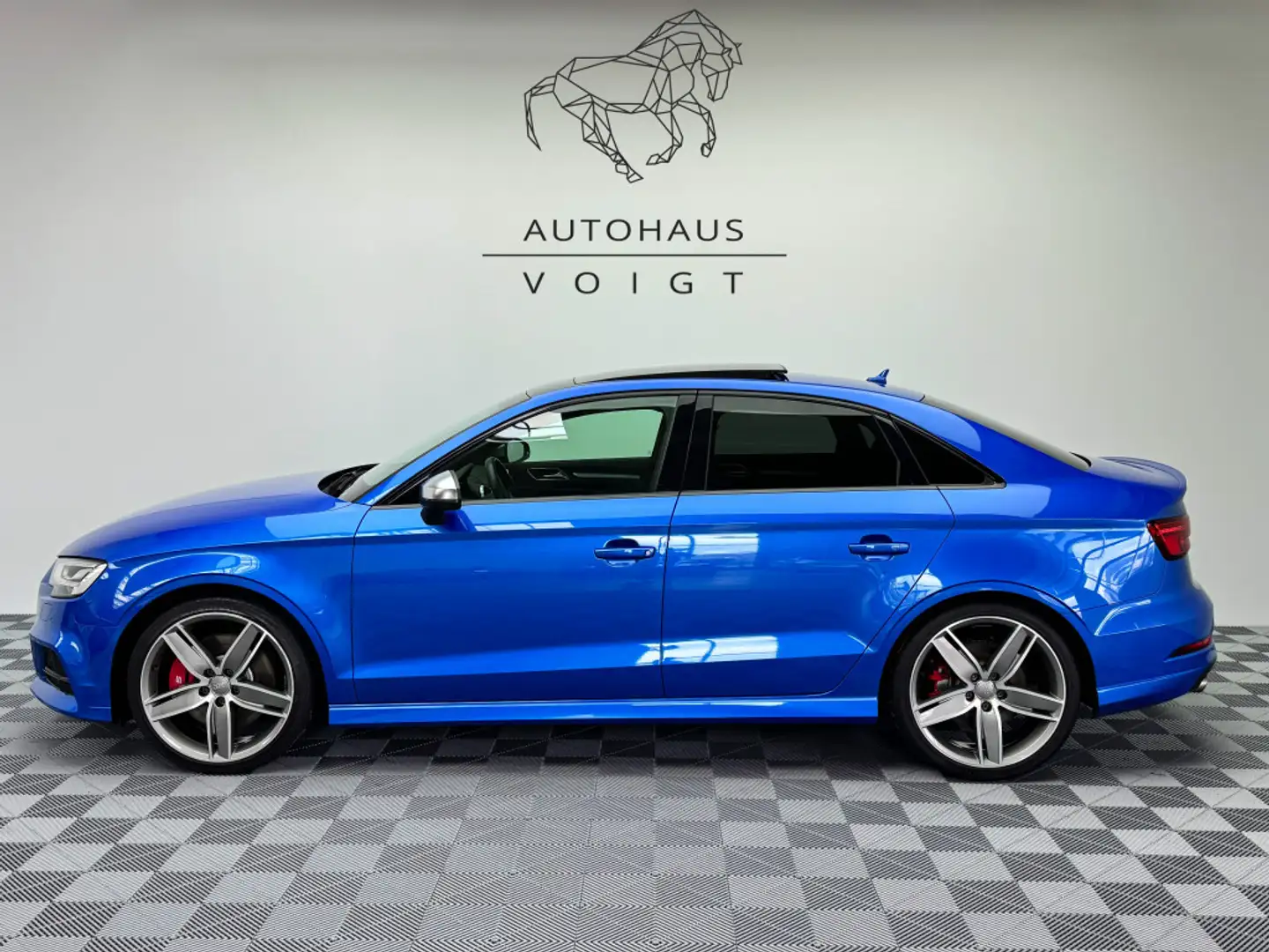 Audi S3 2.0 TFSI quattro|Schale|Display|B&O|DCC|LED| Bleu - 1