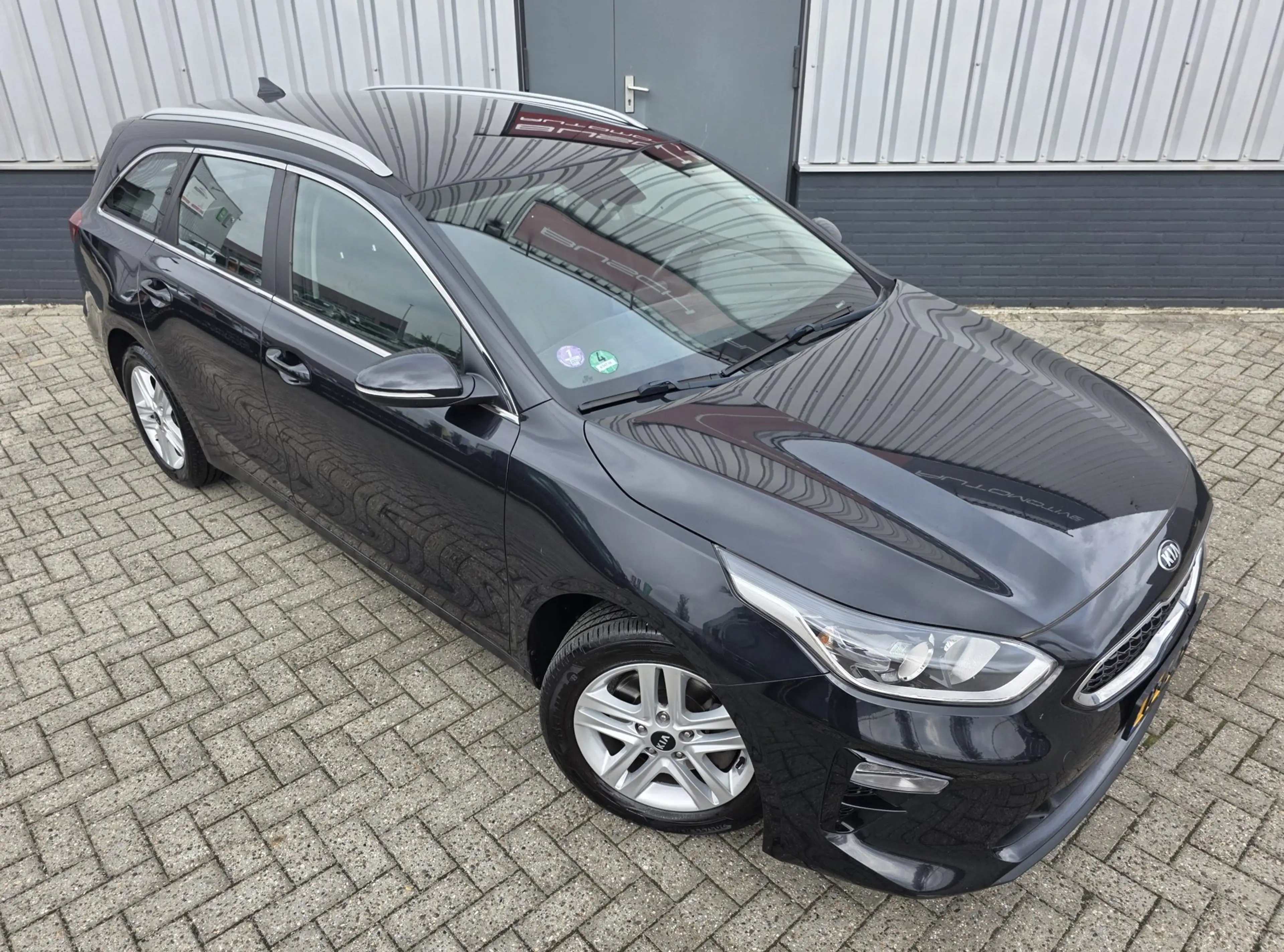 Kia Ceed SW / cee'd SW Sportswagon 1.0 T-GDi DynamicLine CAMERA | CARPLAY — photo 5