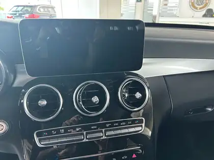 Annonce voiture d'occasion Mercedes-Benz C 200 - CARADIZE