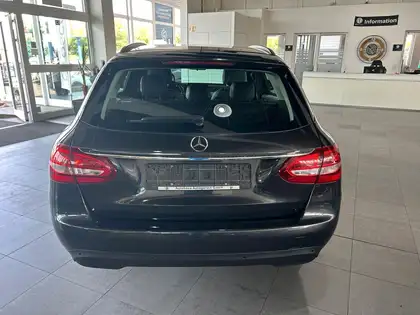 Annonce voiture d'occasion Mercedes-Benz C 200 - CARADIZE