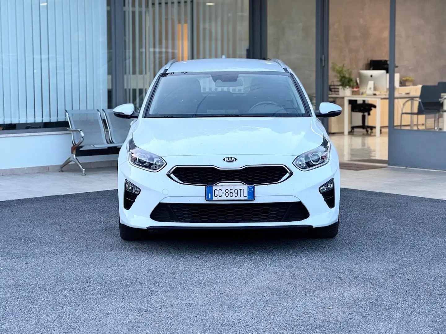 Kia Ceed / cee'd 1.4 GPL 100CV E6 - 2020 Blanco - 2