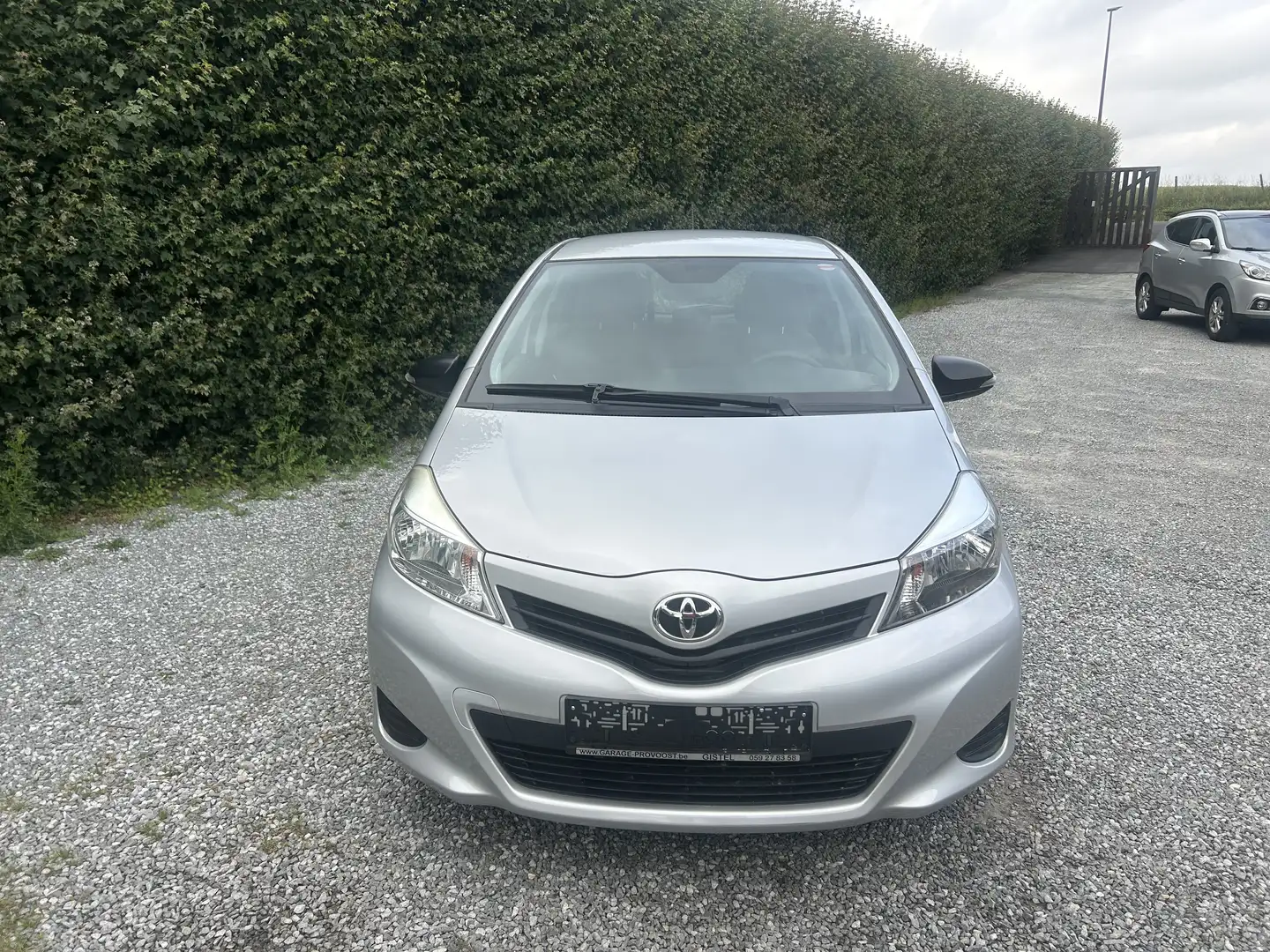 Toyota Yaris 1.0i VVT-i/ GARANTIE 12MOIS/ CARPASS/CT Grau - 2
