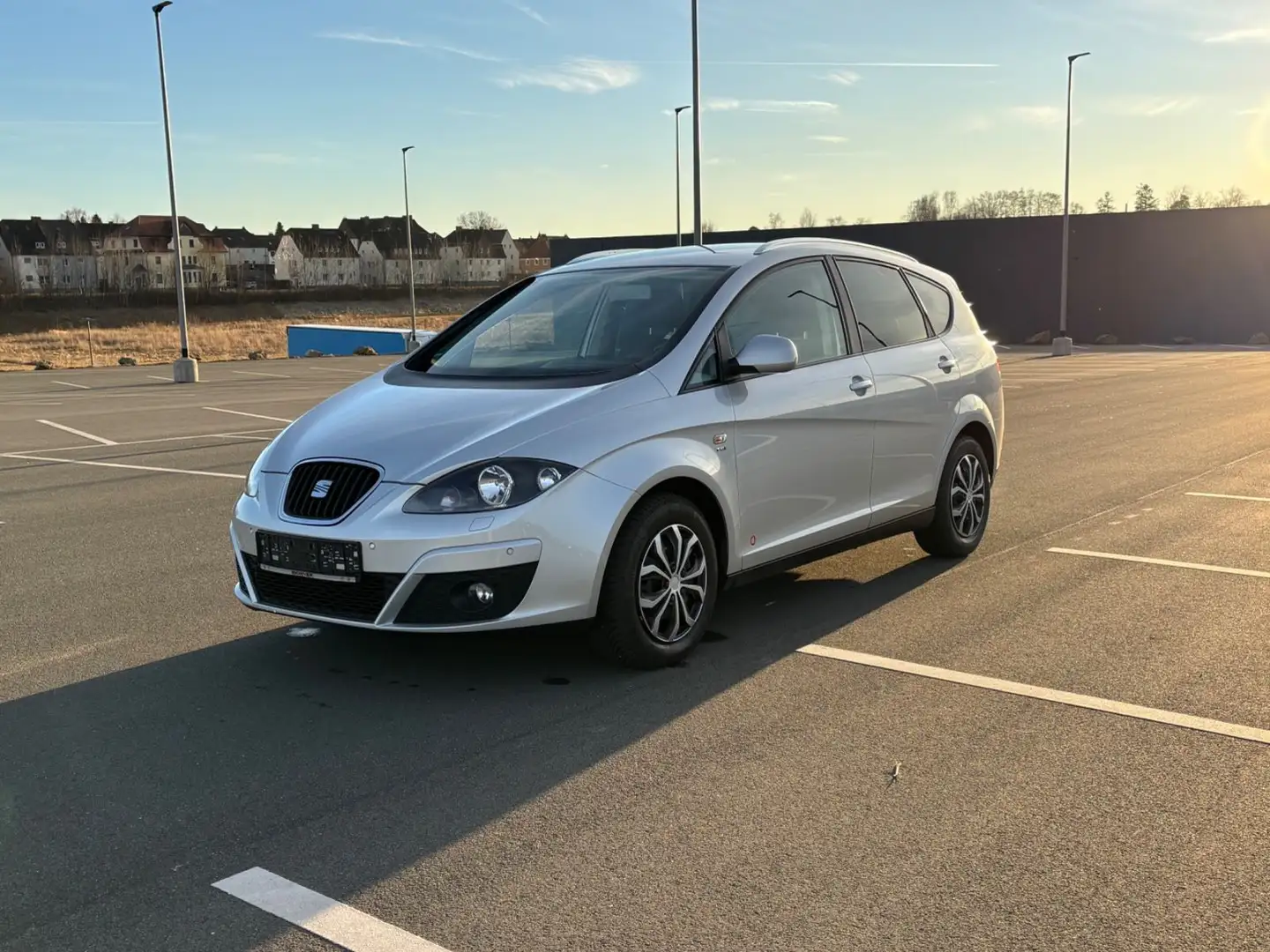 SEAT Altea XL Style Copa 1. Hand TÜV 04/2026 Ezüst - 1