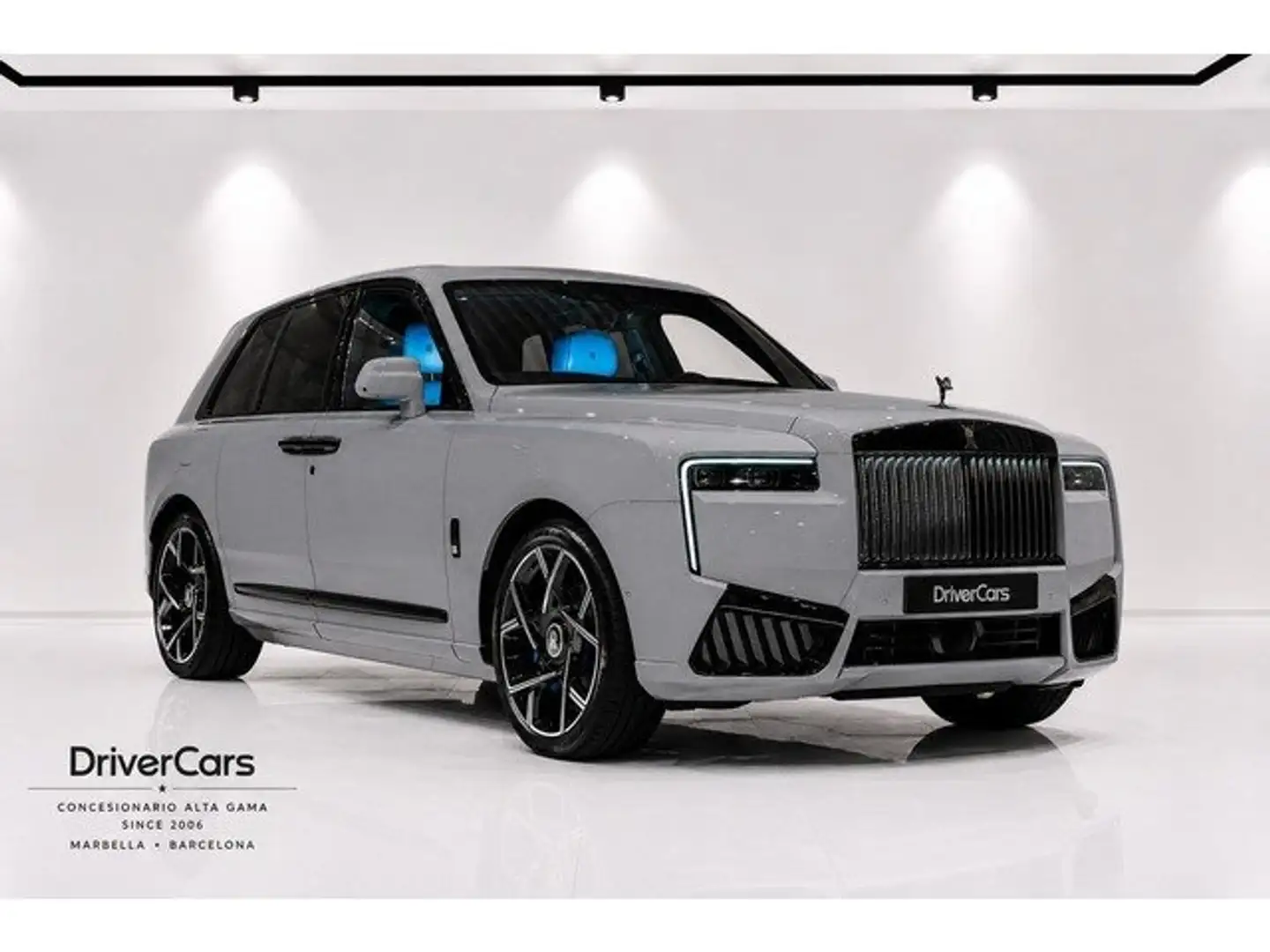 Rolls-Royce Cullinan 6.75 V12 420 kW (571 CV) Grau - 1