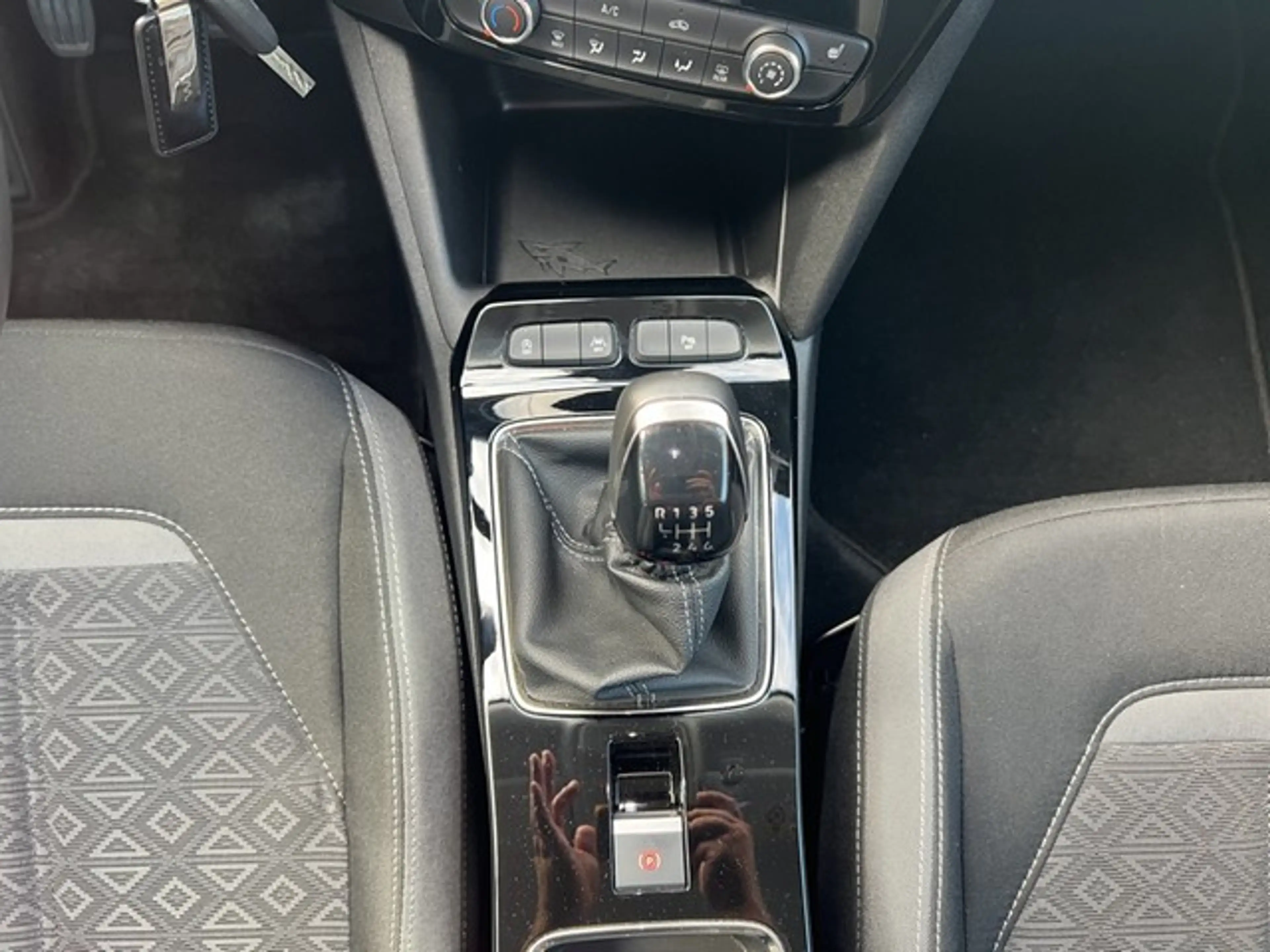 Opel Mokka-E Mokka, ENJOY, 1.2 Direct Injection Turbo 74 kW ... — photo 11