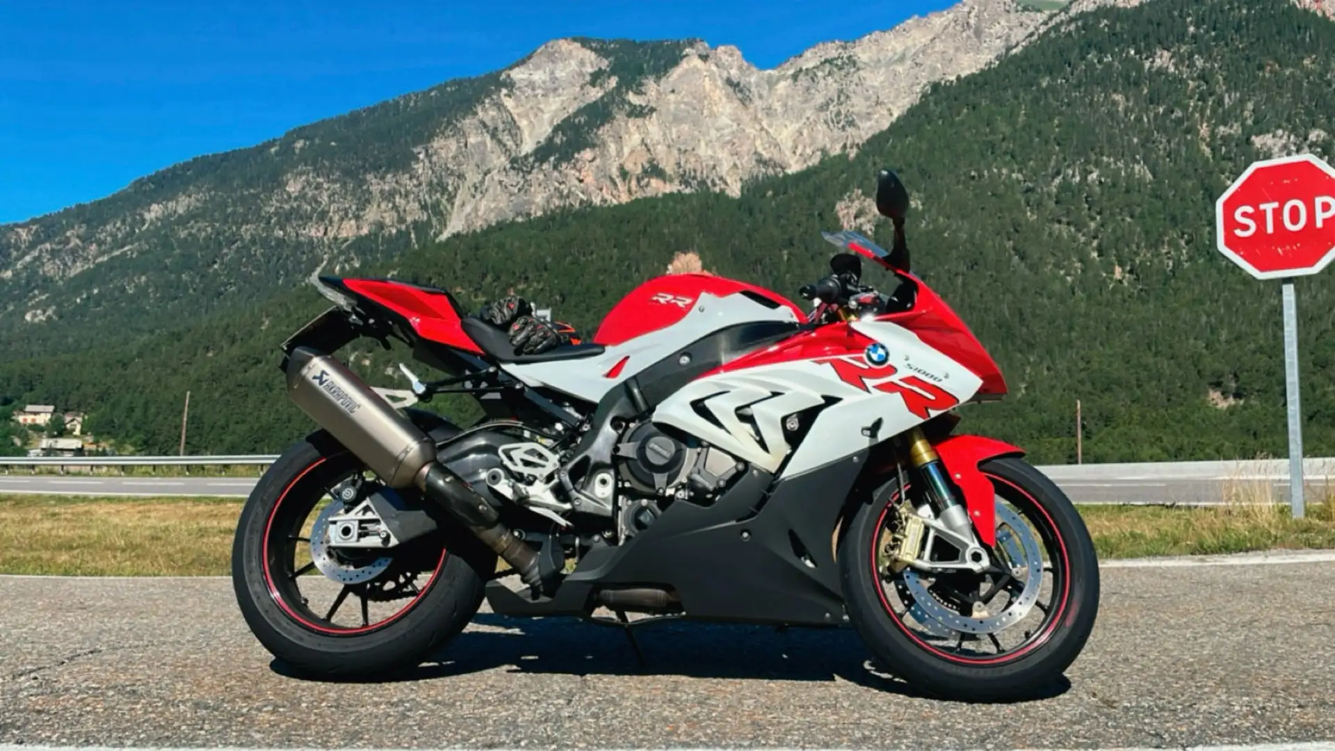 BMW S 1000 RR race - 1