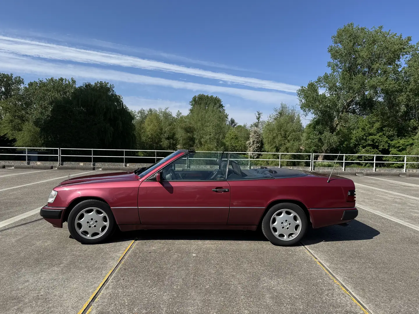 Mercedes-Benz CE 300 CE-24 - 2