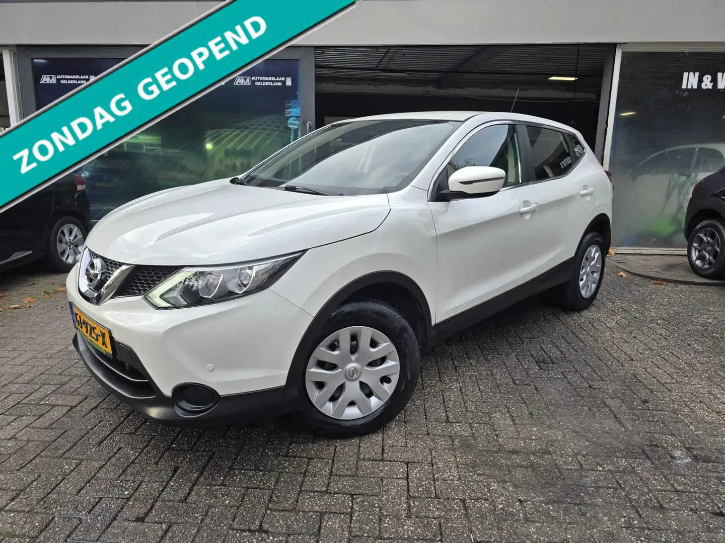 Nissan Qashqai 1.2 Visia | 2E EIGENAAR | 12 MND GARANTIE | CRUISE Blanc - 1