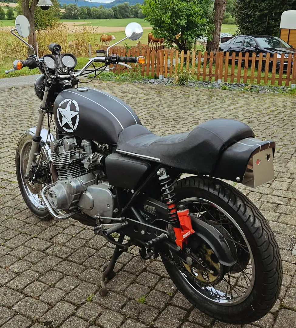 Suzuki GS 750 GS 750D Noir - 1