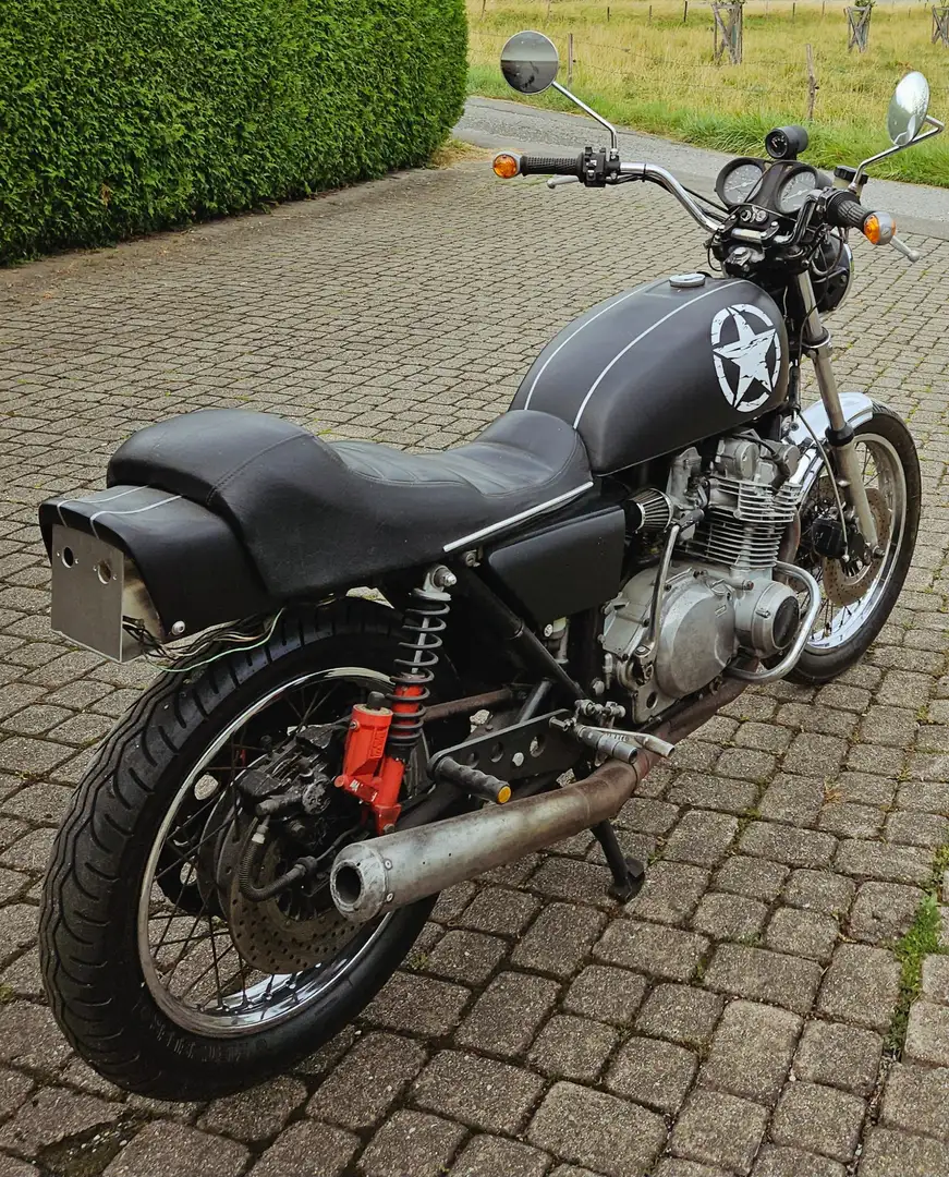 Suzuki GS 750 GS 750D Noir - 2