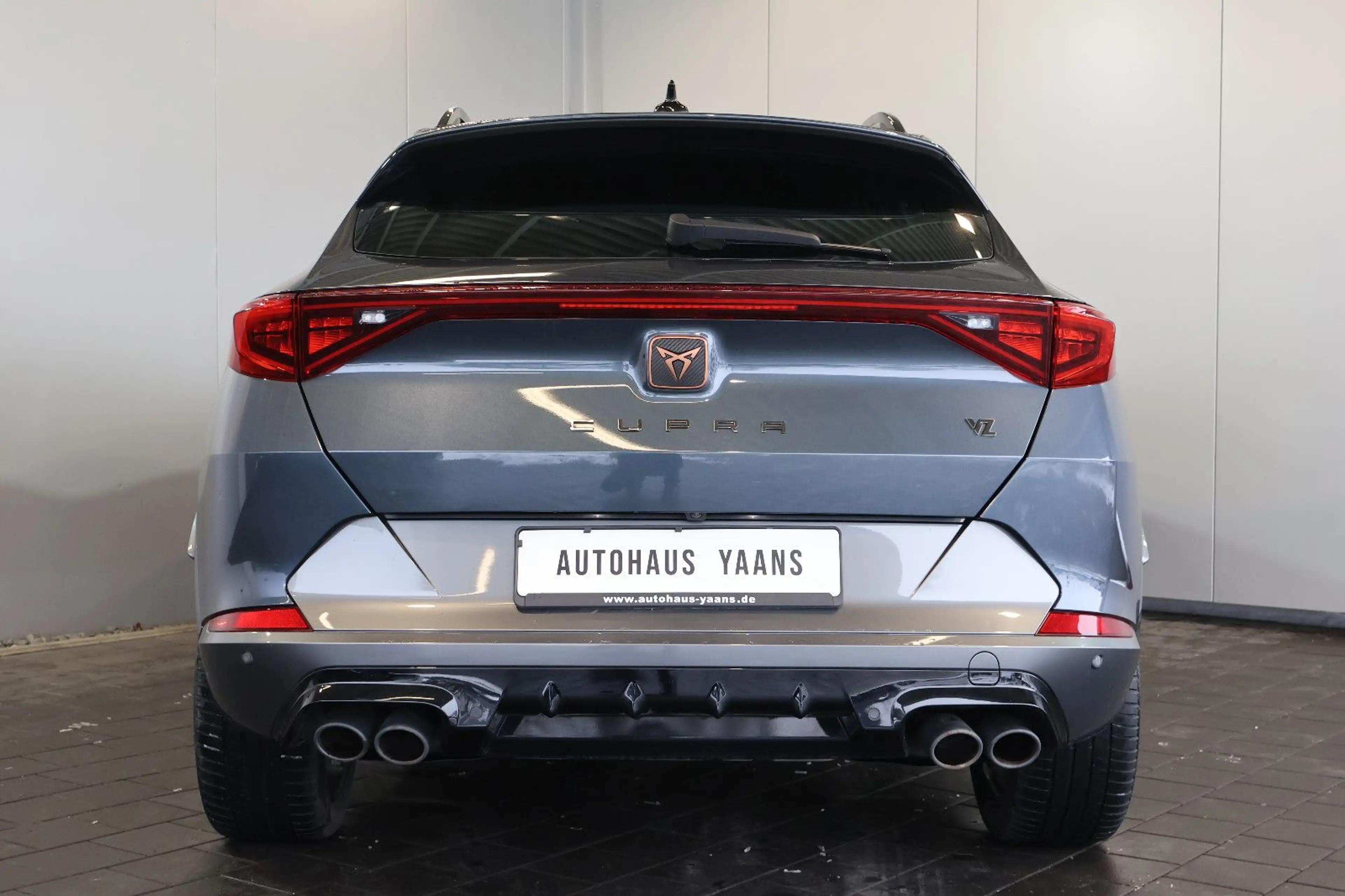CUPRA Formentor VZ 2.0 TSI 4D BEATS+SIDE+KAM+MEM+19" — photo 5