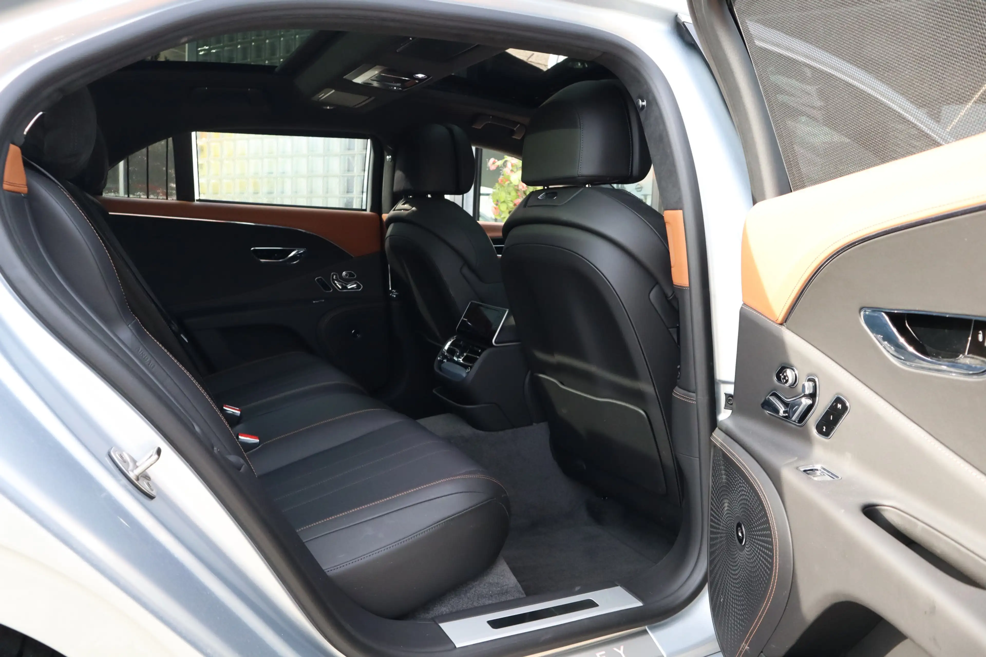 Bentley Flying Spur 4.0 V8 | Achterasbesturing, Massage, Nachtzicht, P — photo 16