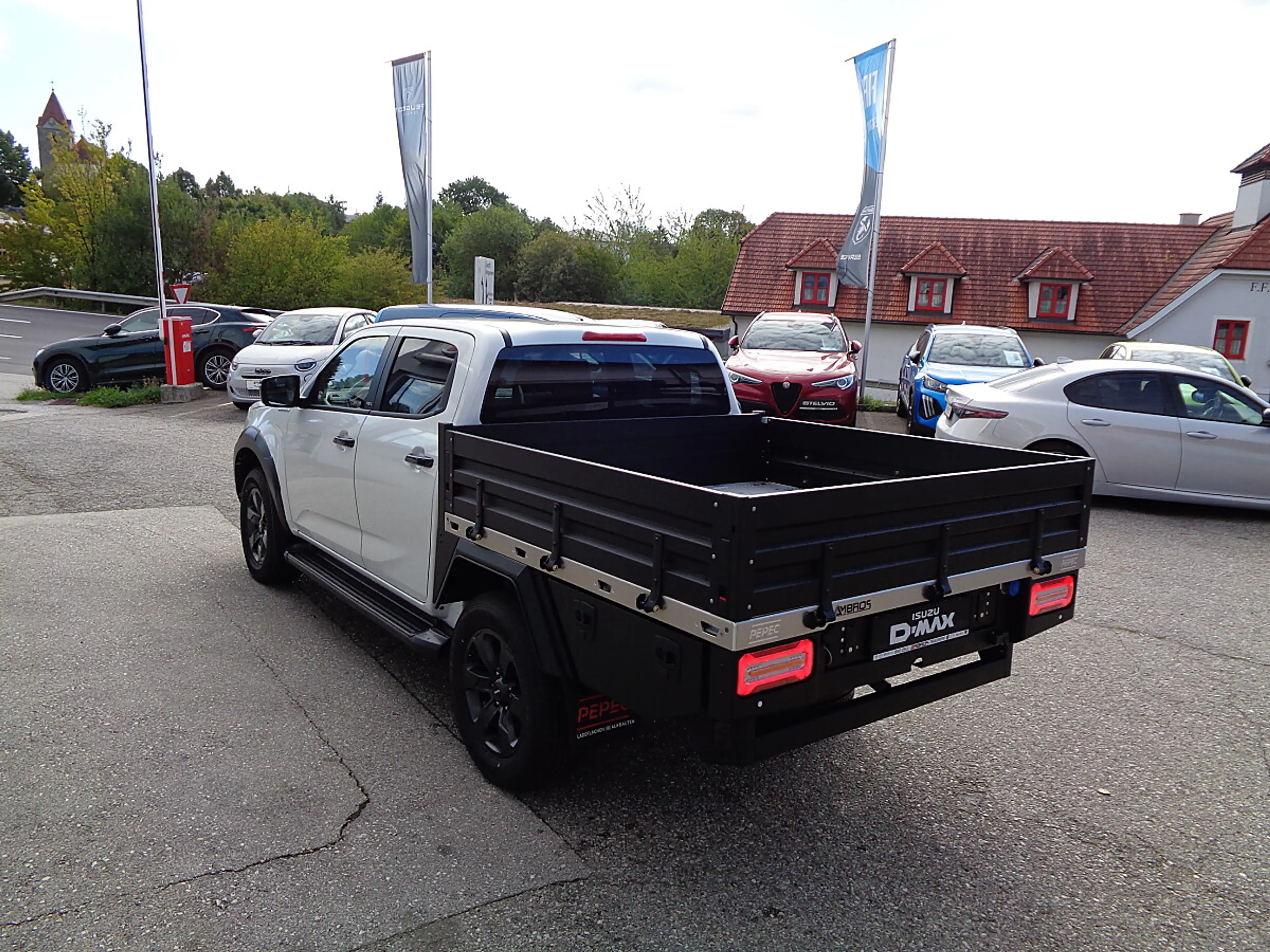 Isuzu D-Max D-MAX Double Cab V-Cross 4WD Aut. FLEX UMBAU NO... — photo 6