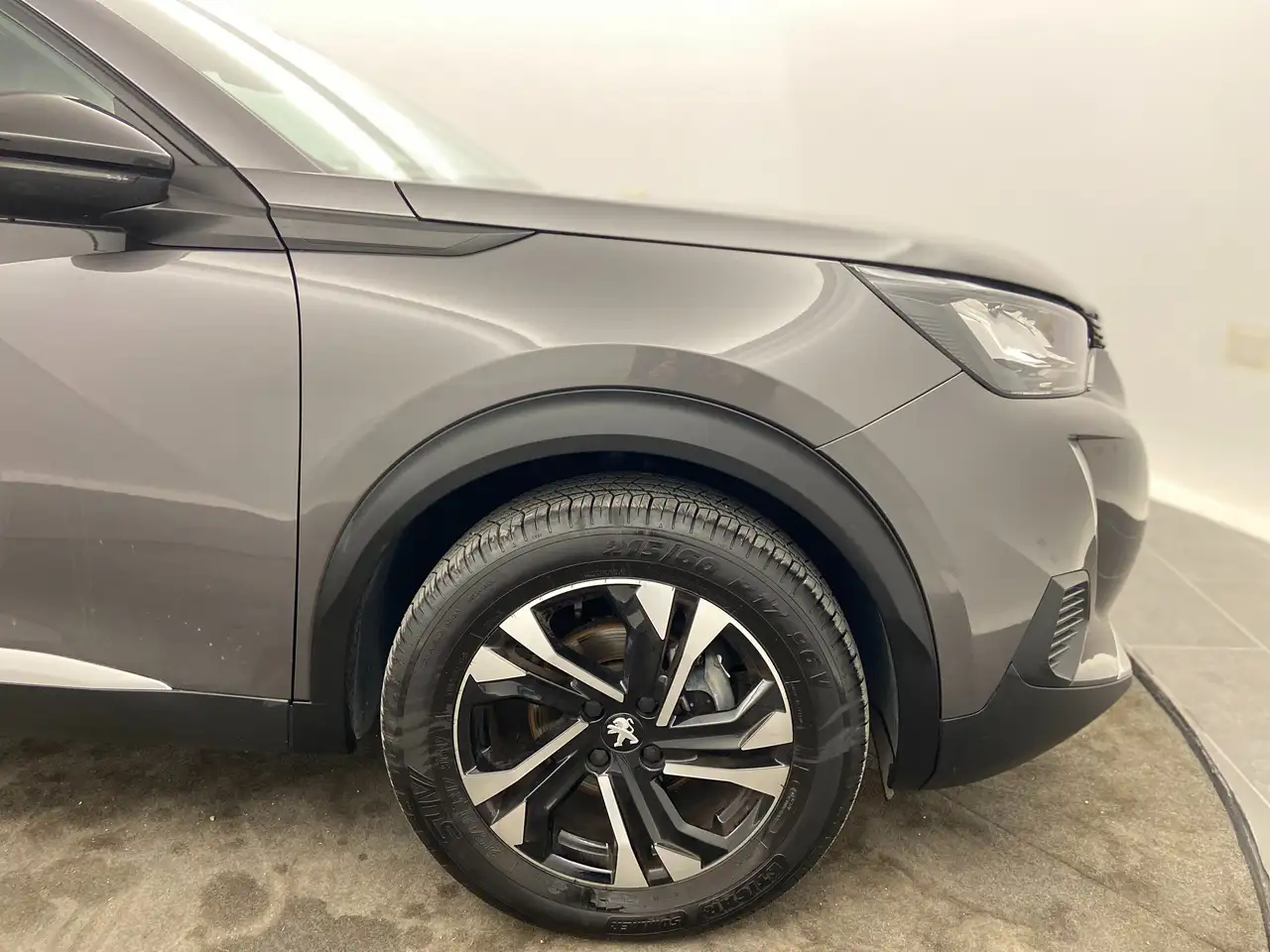 Peugeot 2008 2008 II 2020 1.2 puretech Allure Pack s 23