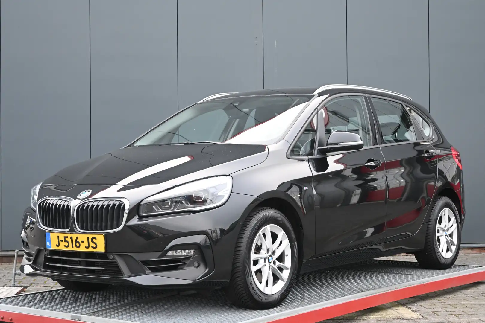 BMW 218 2-serie Active Tourer 218i High Executive camera Noir - 1