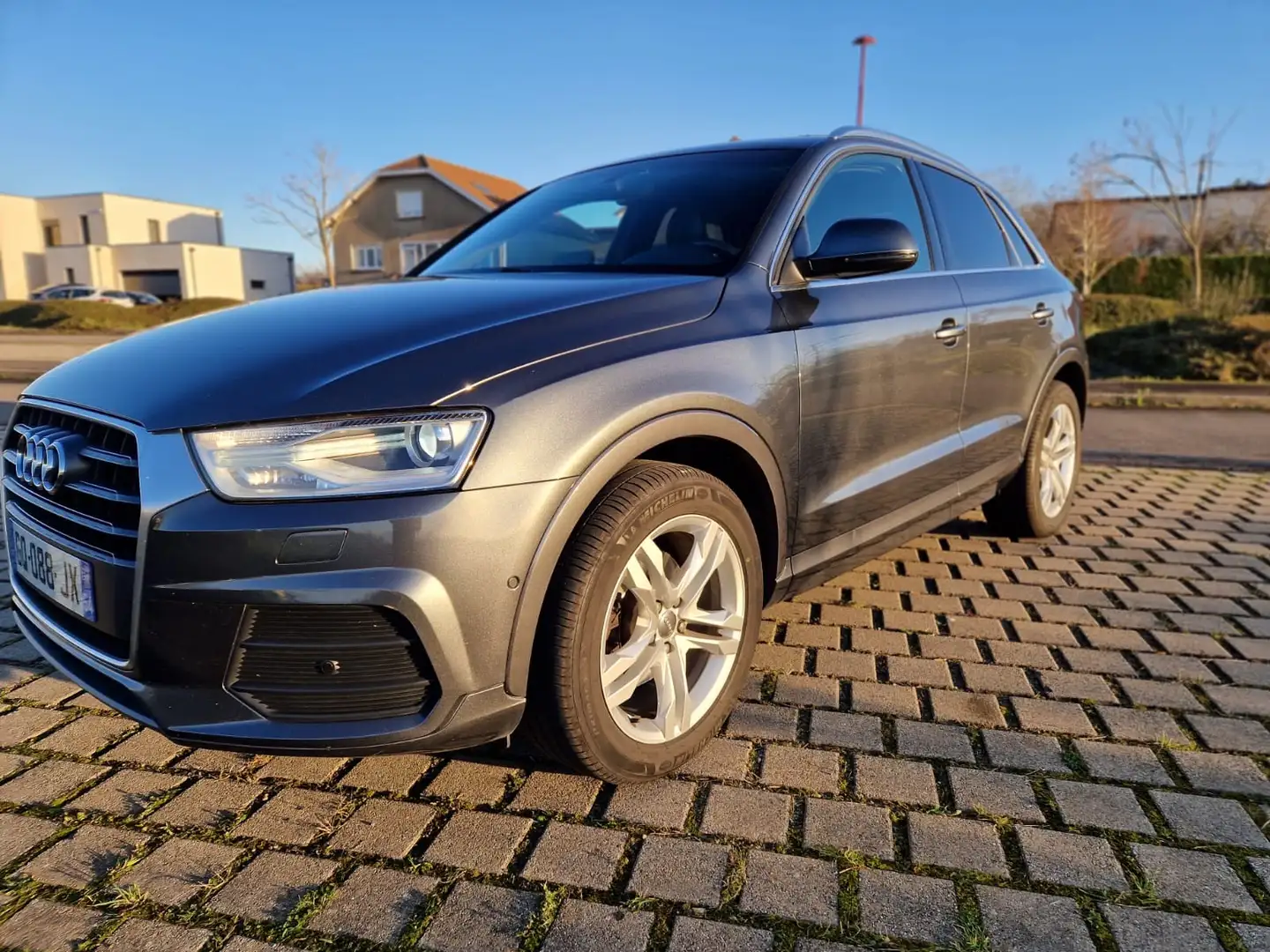 Audi Q3 2.0 TDI 150 ch Edition Sport Toit Pano - 1