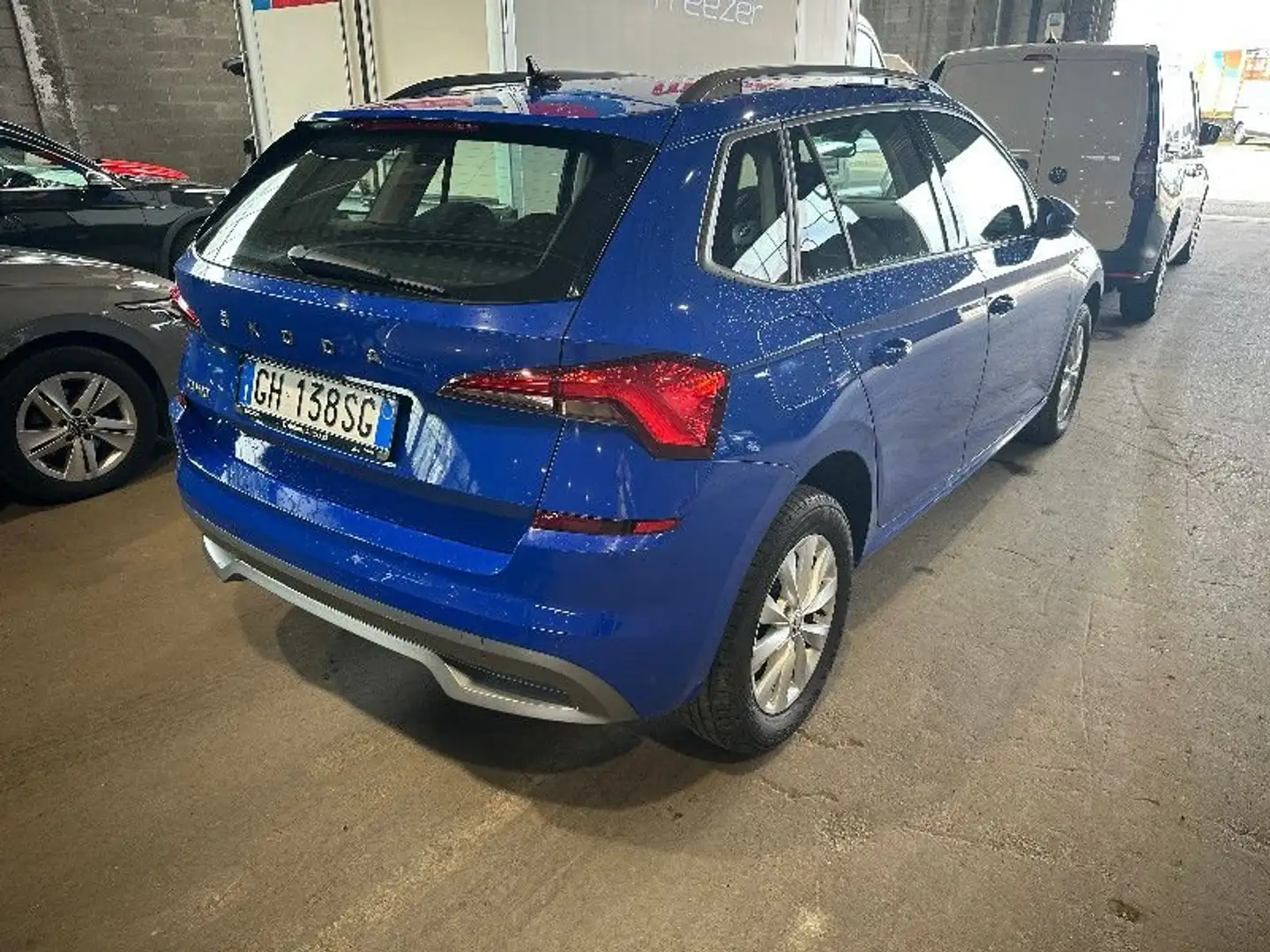 Skoda Kamiq Kamiq 1.0 tsi Ambition 95cv IN ARRIVO NEOPATENTATI Blu/Azzurro - 2
