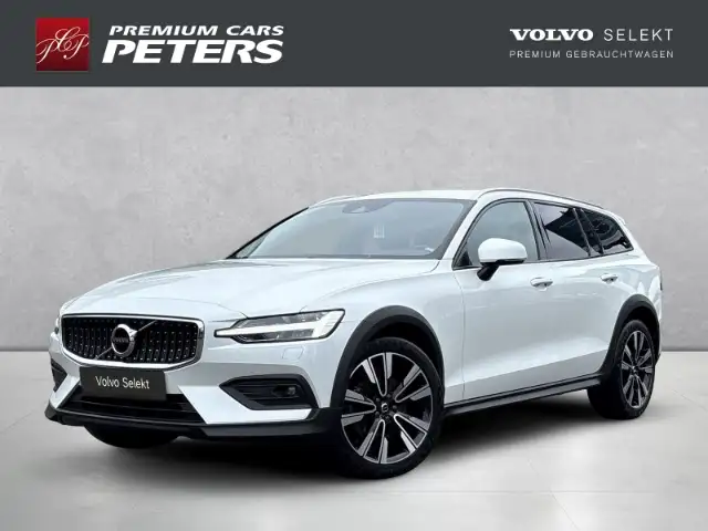 Volvo V60 Cross Country Cross Country Pro D4 AWD 19''LM Standhz DAB Harman