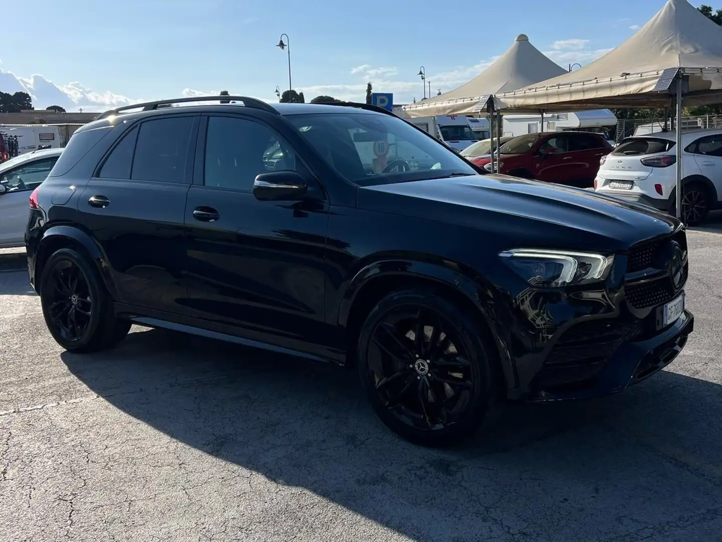Mercedes-Benz GLE 350 AMG PREMIUM/LED/PANORAMA/22"/BLACK PACK/PELLE/USB/ Zwart - 1