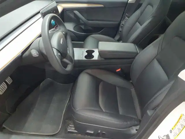 Tesla Model 3 view 8