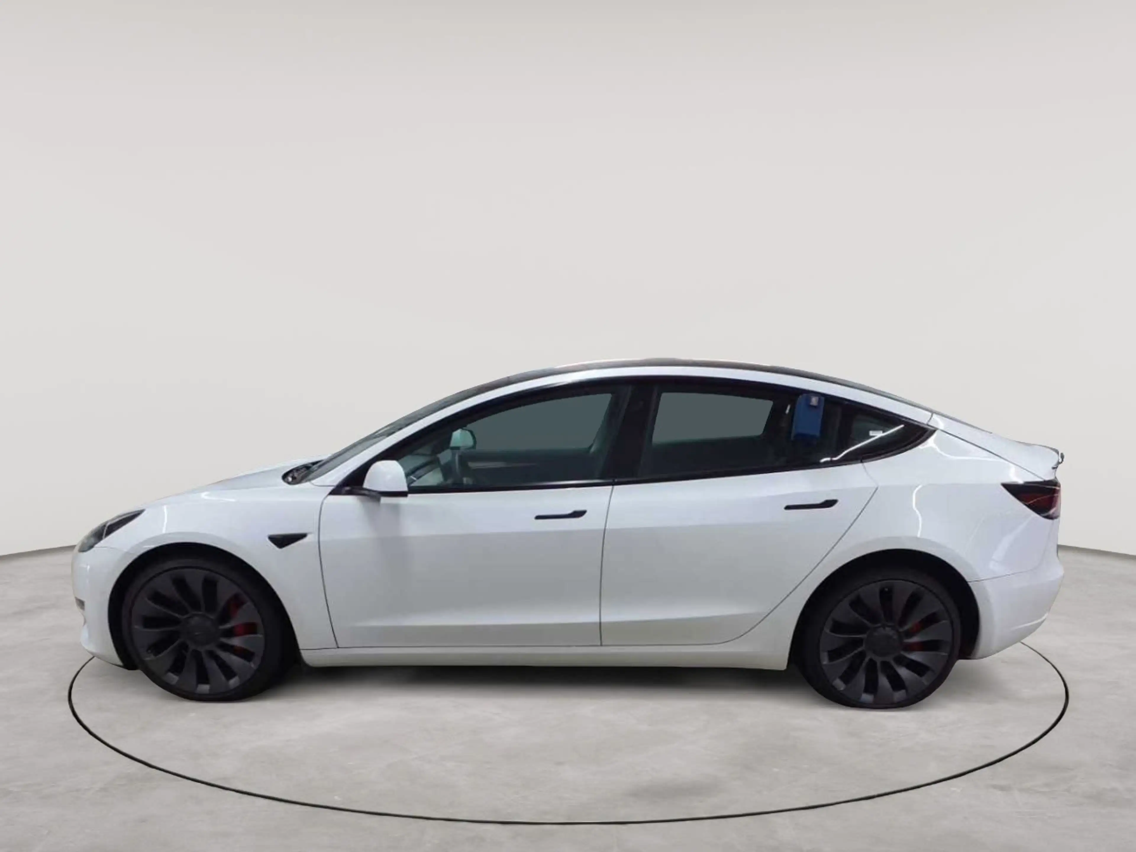 Tesla Model 3 Langstreckenbatt. Allradantrieb Dual Motor — photo 6