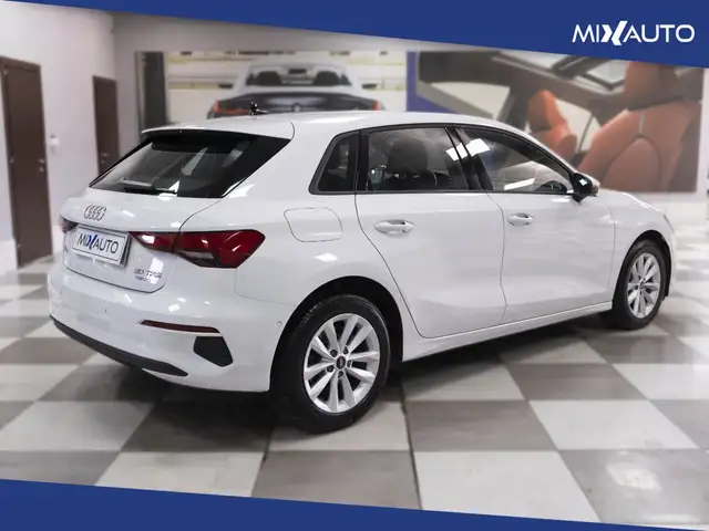Audi A3 view 5