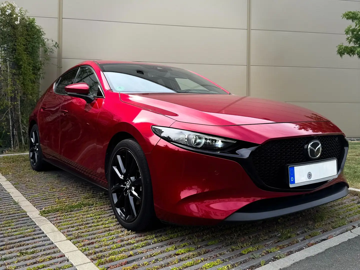 Mazda 3 SKYACTIV-X 2.0 M-Hybrid // TÜV, Service NEU Красный - 1