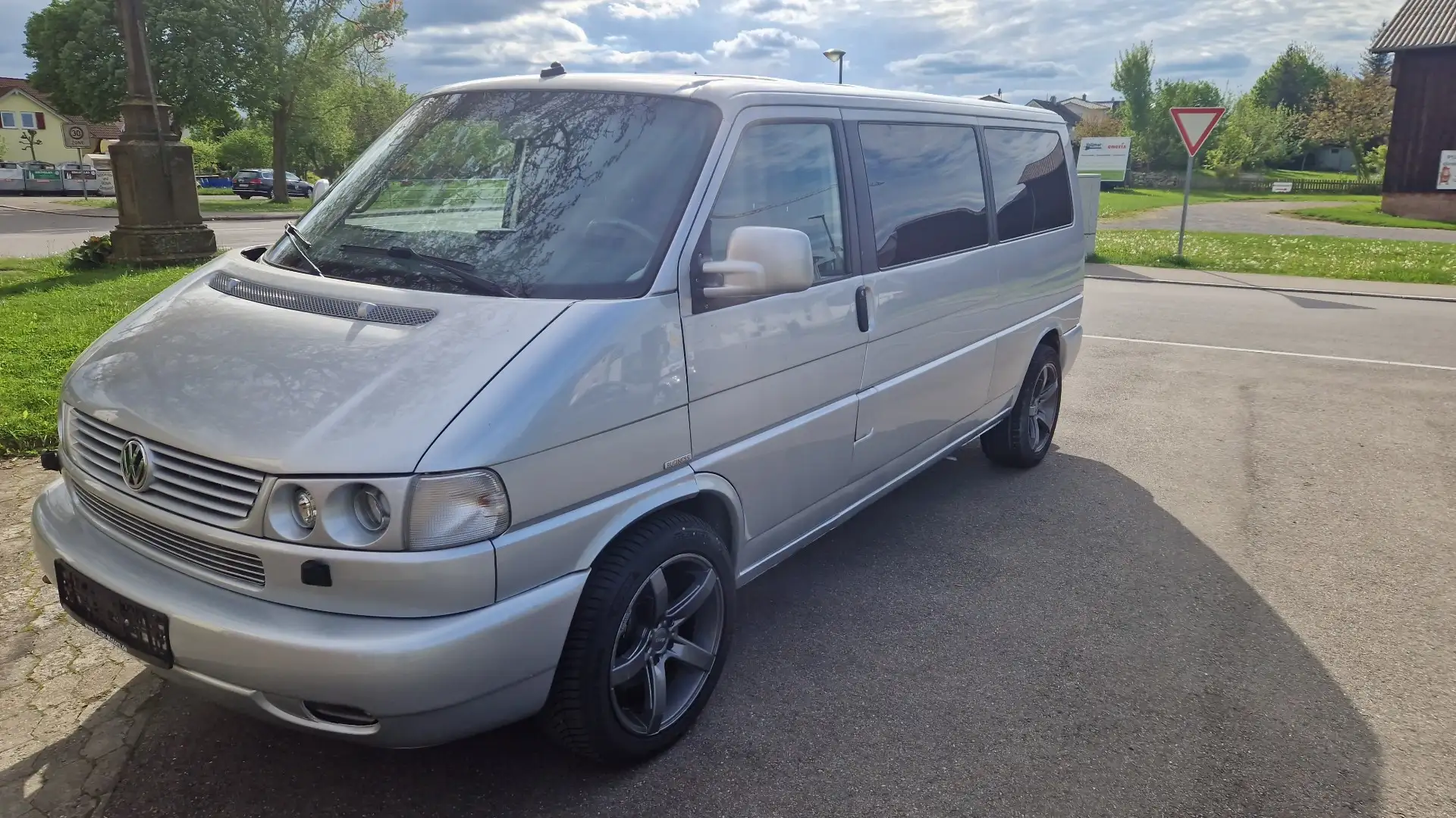 Volkswagen T4 Caravelle 2.8 V6 Automatik lang Business*TÜV* Argintiu - 1