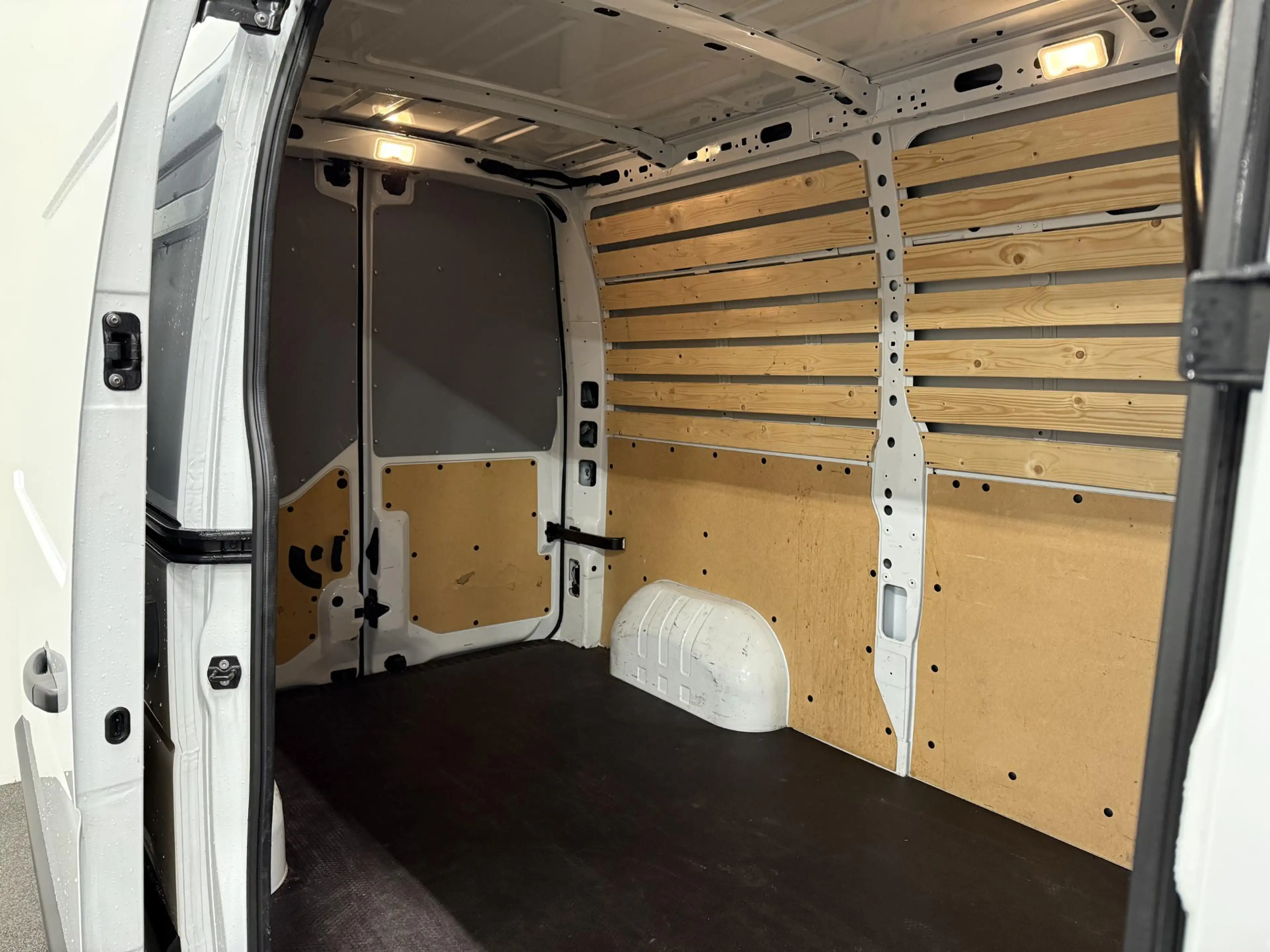 Renault Master T33 2.3 dCi 135 L2H2 Airco Cruise control Parkeers — photo 8