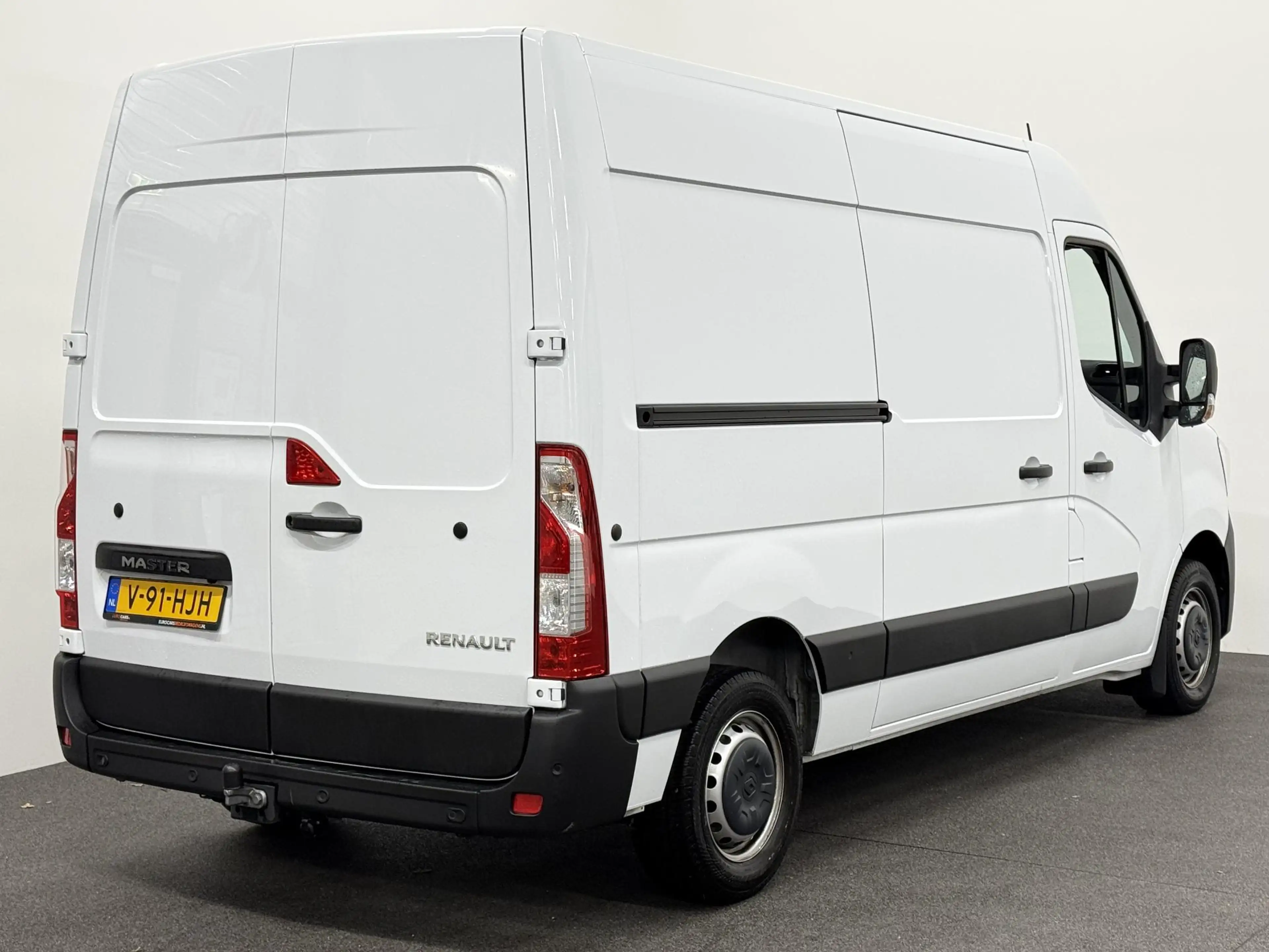 Renault Master T33 2.3 dCi 135 L2H2 Airco Cruise control Parkeers — photo 13