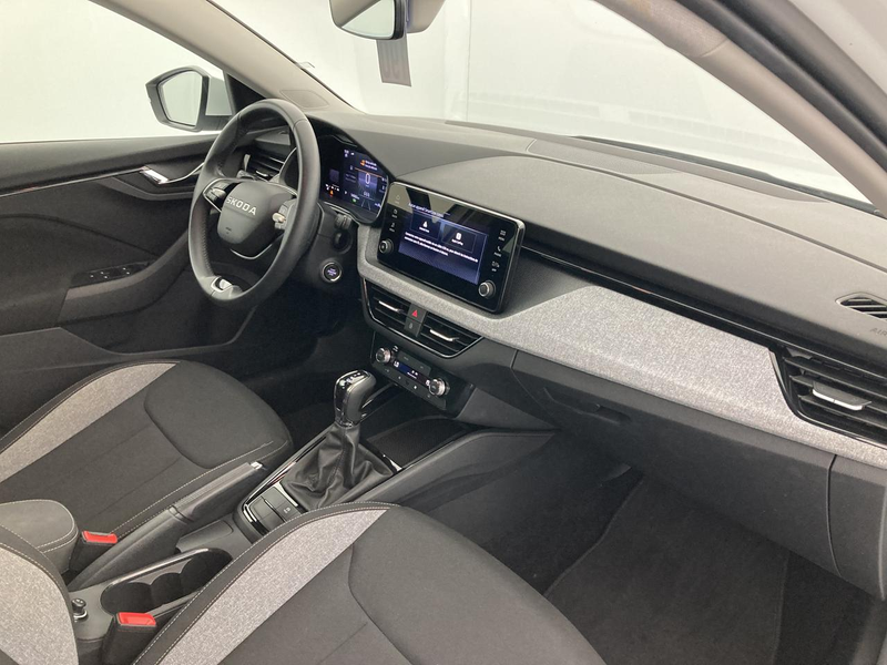 Skoda Scala Scala 1.0 TSI Selection DSG — photo 8