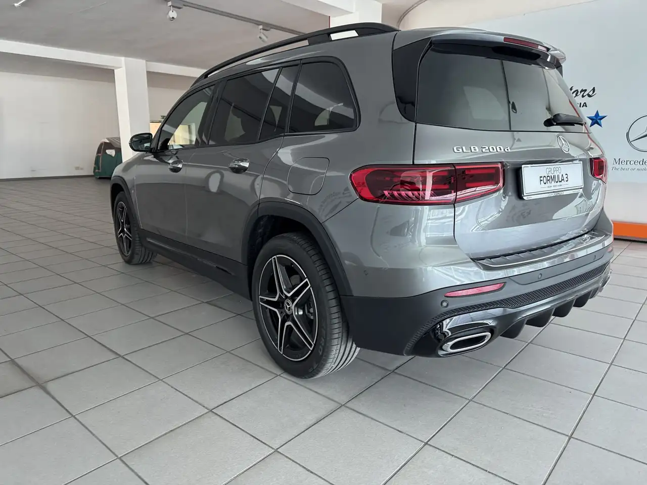 Mercedes-Benz GLB 2026