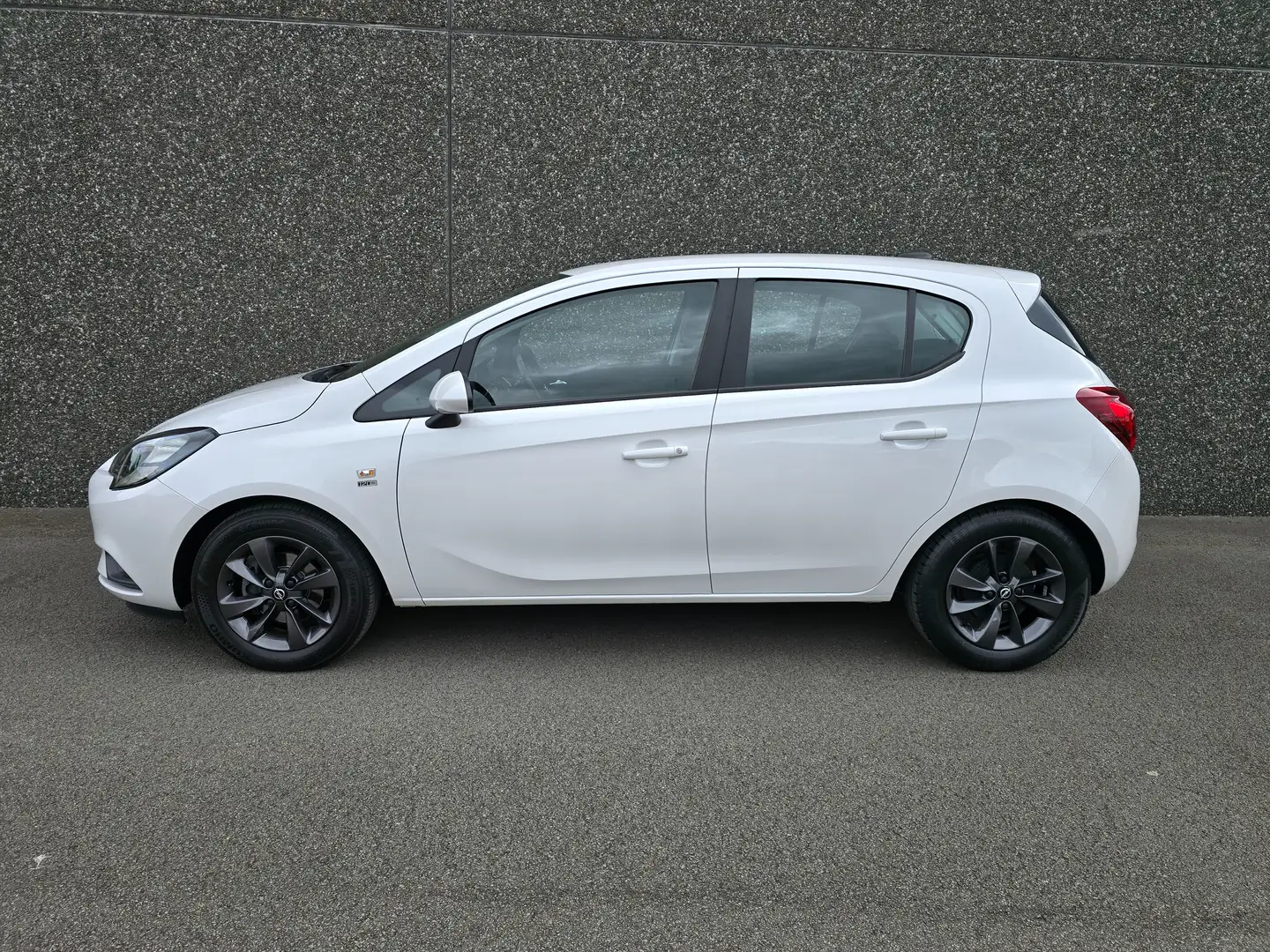 Opel Corsa Corsa 1.2 120 Years Edition  AIRCO/GPS/CARPLAY.. Weiß - 2