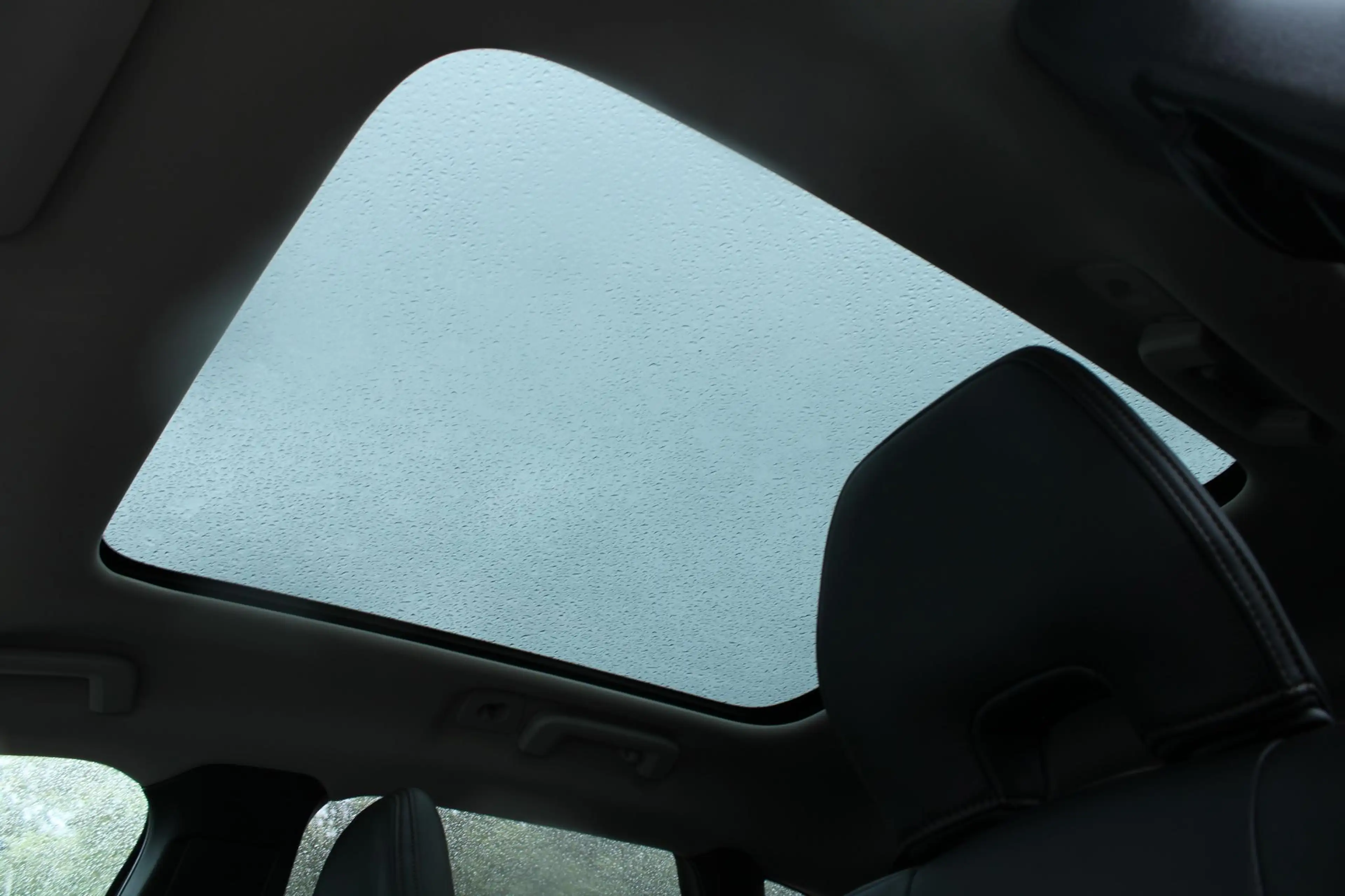 Volvo V40 Cross Country 1.5 T3 Polar+ Luxury — photo 14