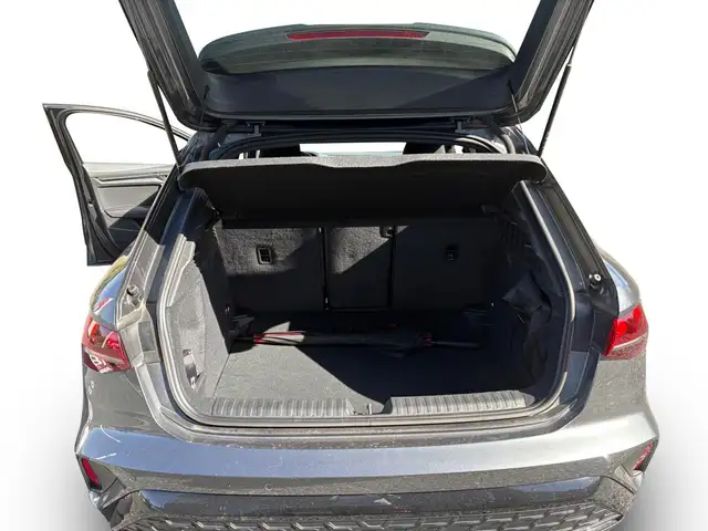 Audi A3 view 8