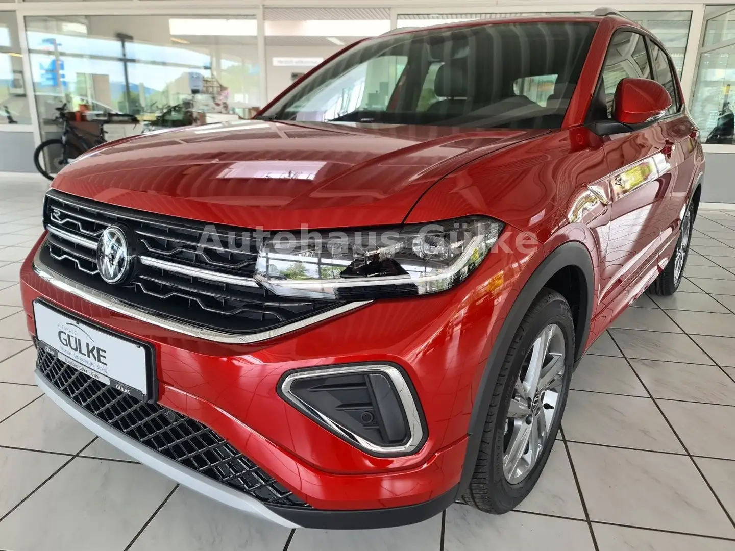 Volkswagen T-Cross 1.5 TSI R-Line Navi, AHK, PDC Rot - 1
