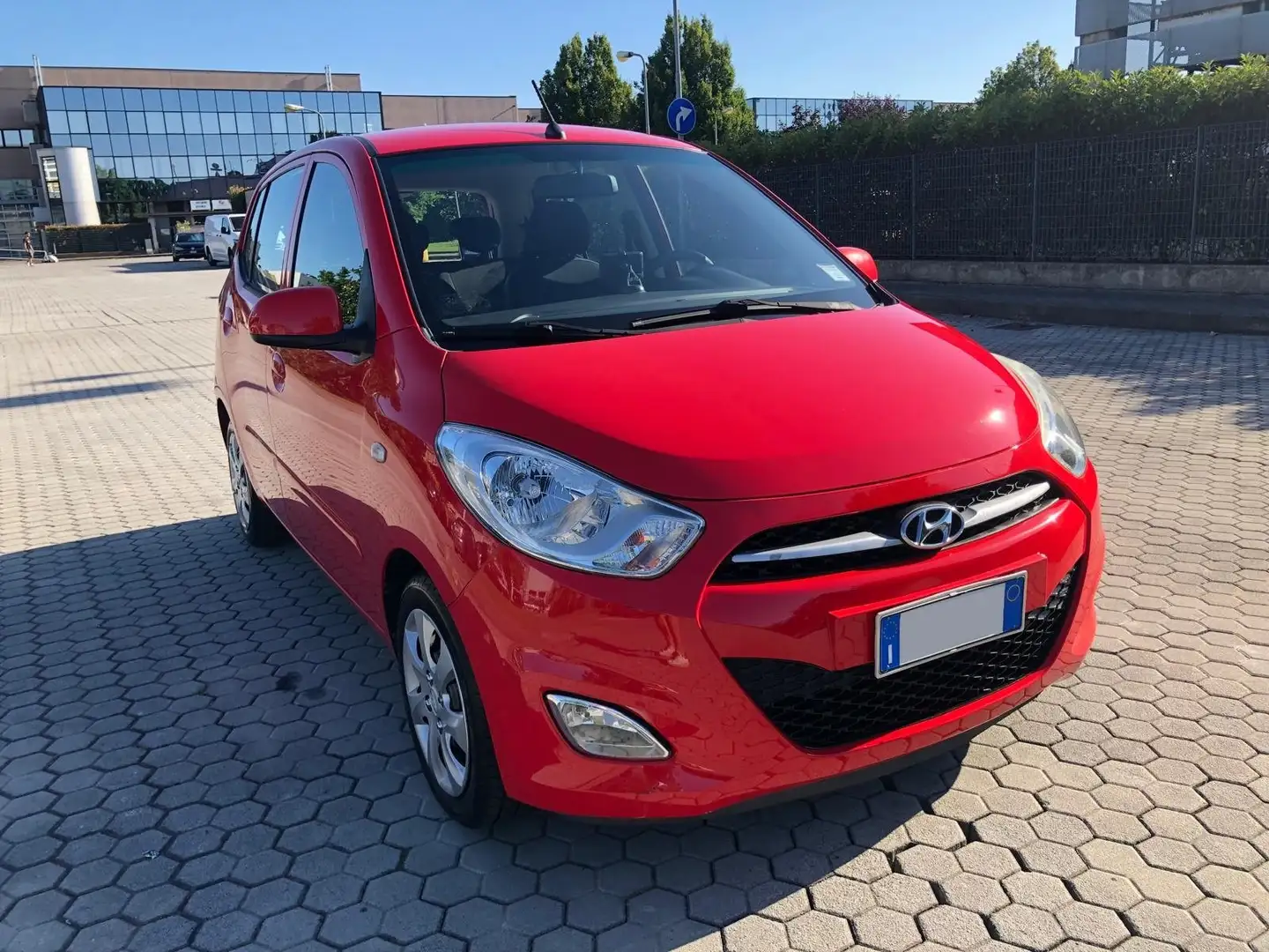 Hyundai i10 1.1 Sound Edition econext Gpl *OK NEOPATENTATI* Rosso - 2