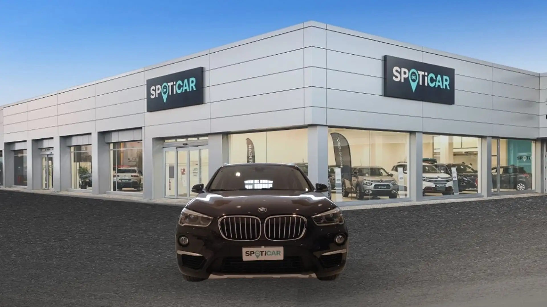 BMW X1 sdrive18d xLine my18 Grau - 2