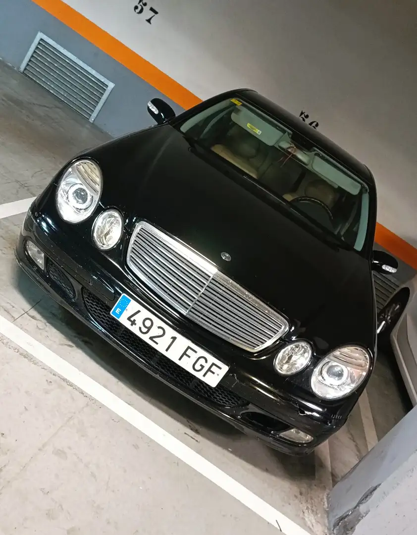 Mercedes-Benz E 220 CDI - 1